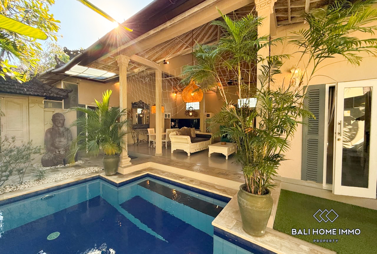 2  Bedroom Villa For Rent in Seminyak Oberoi view 12