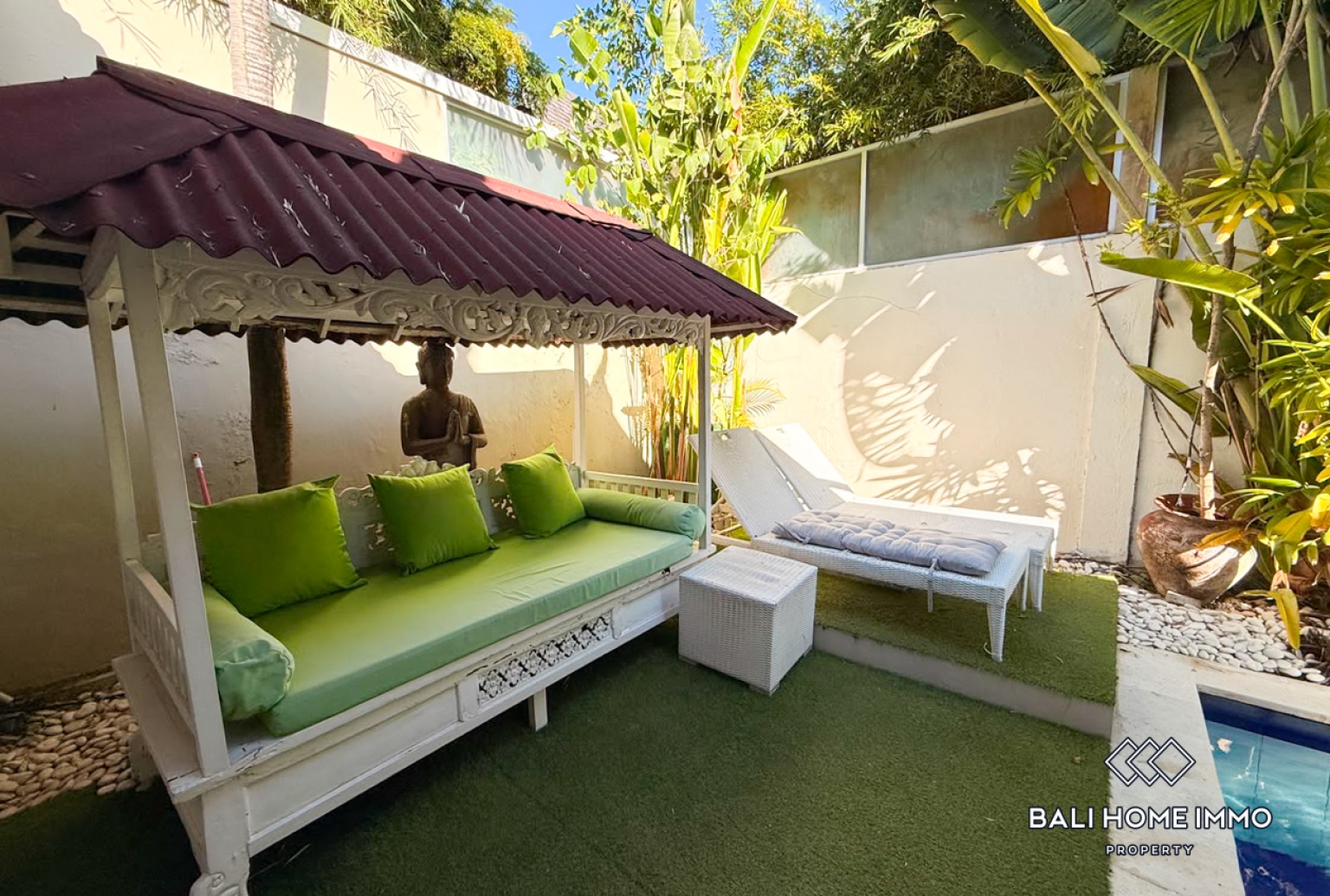 2  Bedroom Villa For Rent in Seminyak Oberoi view 13