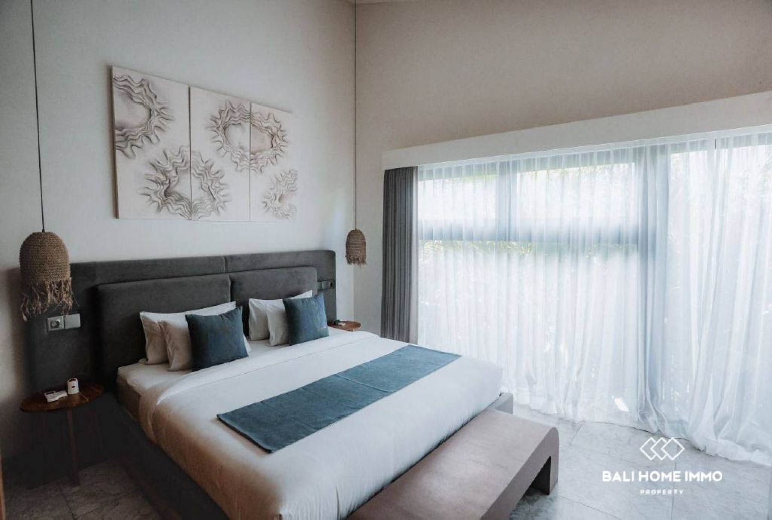 2-Bedroom Villa for Sale and Rent in a Complex in Berawa Beachside view 5