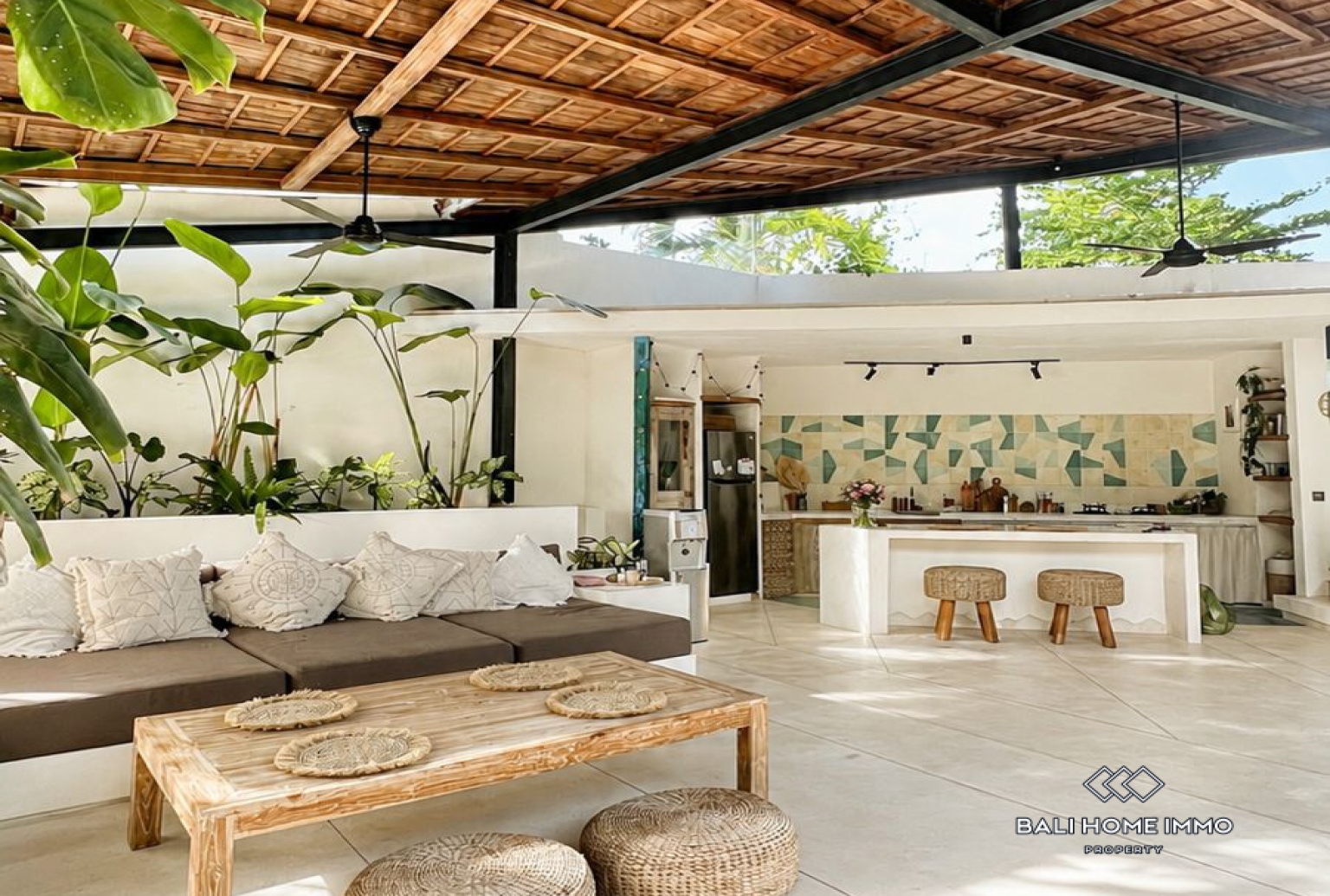 2 Bedroom Villa for Sale and Rent in Bali Pererenan view 4