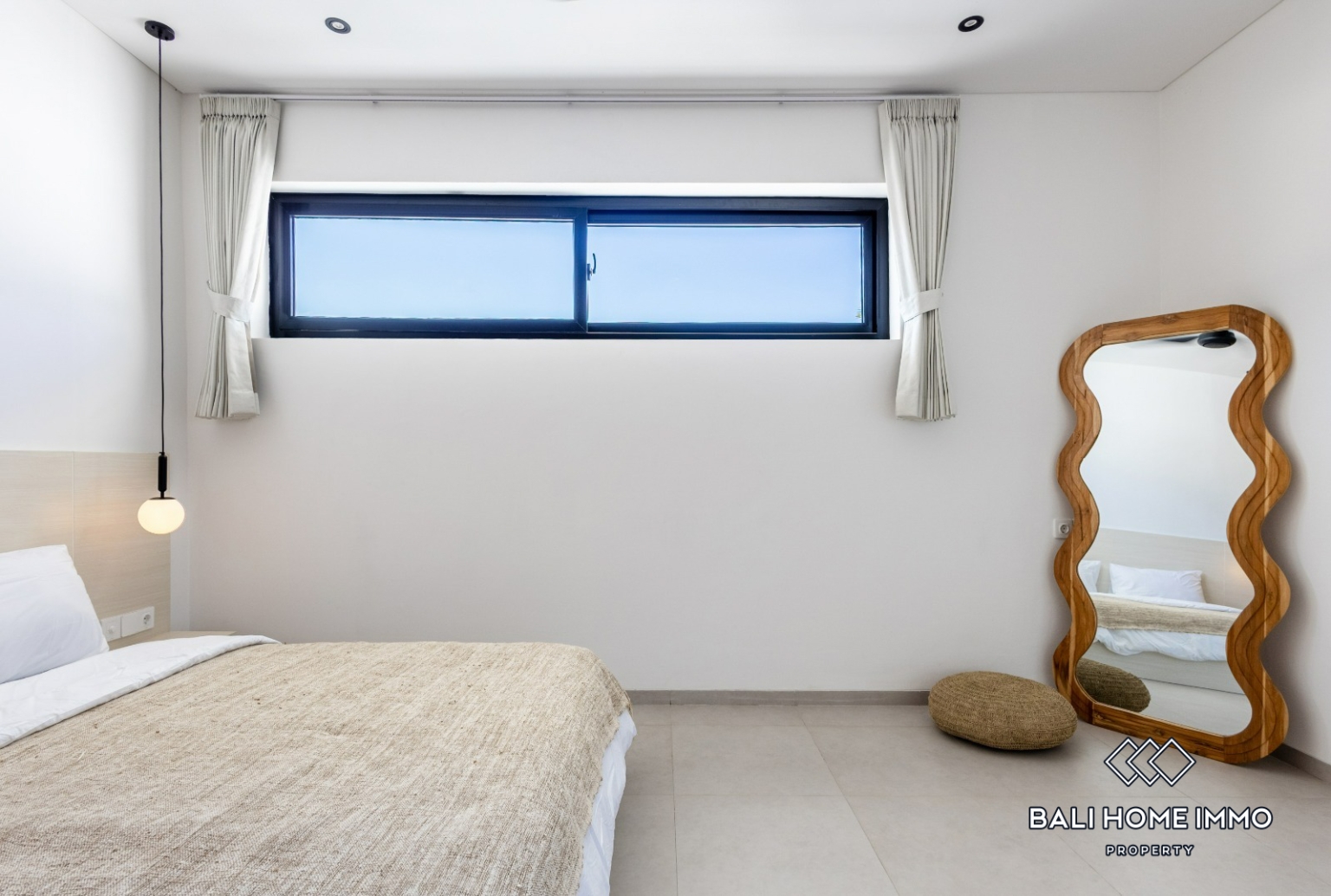 2 Bedroom Villa for Sale Pererenan Northside view 10