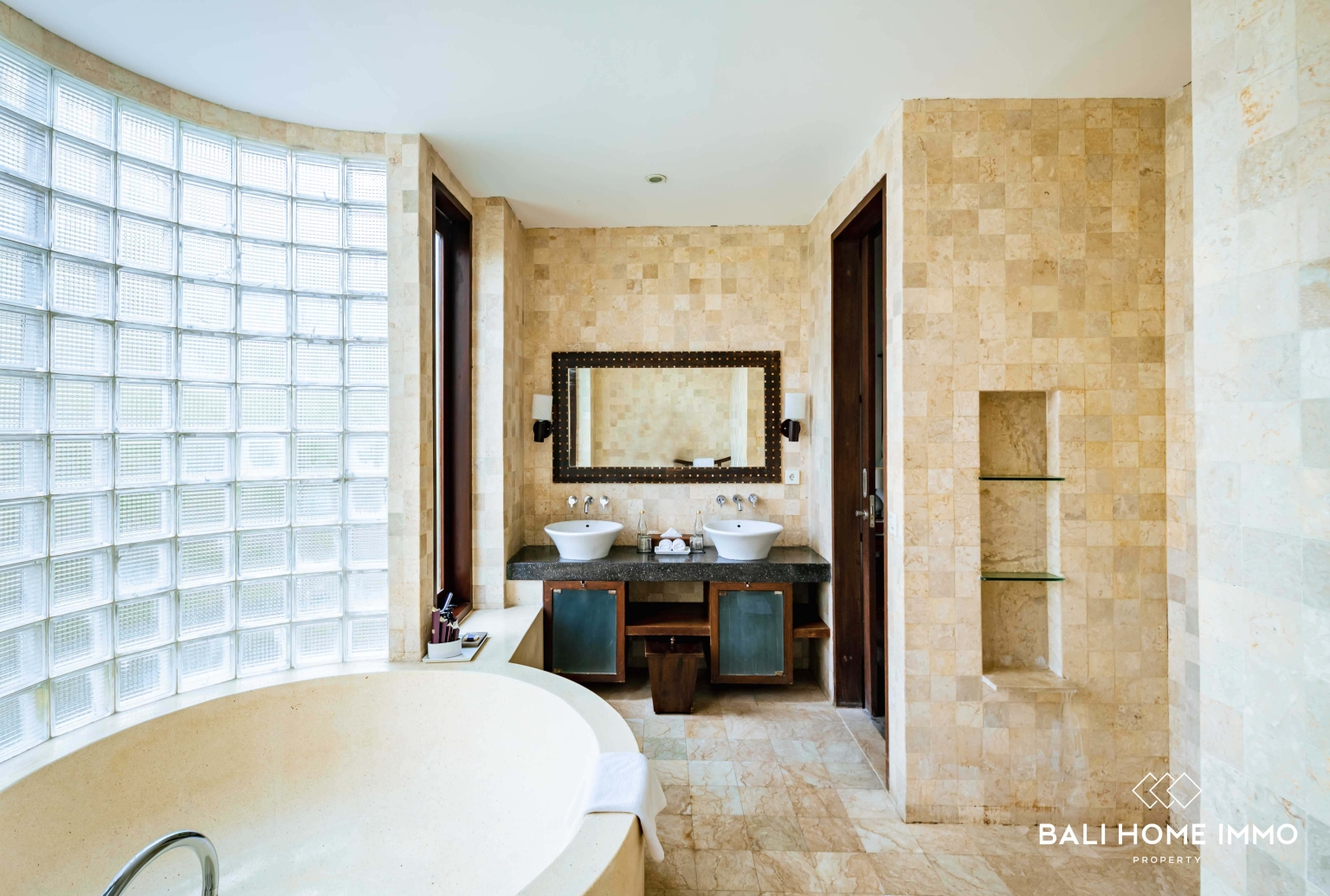 2 Bedroom Villa for Sale in an Elite Complex in Jimbaran view 23