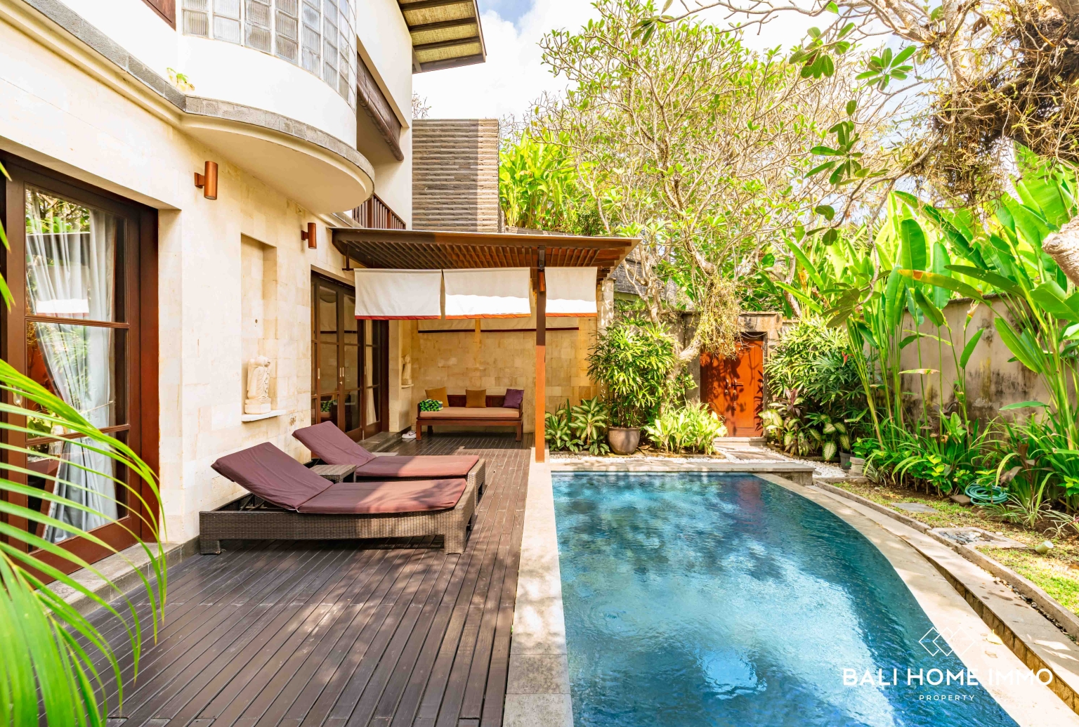 2 Bedroom Villa for Sale in an Elite Complex in Jimbaran view 4