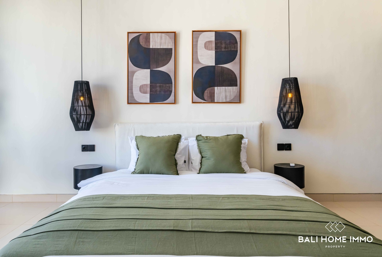2 bedroom villa for sale in Canggu Batu Bolong view 18
