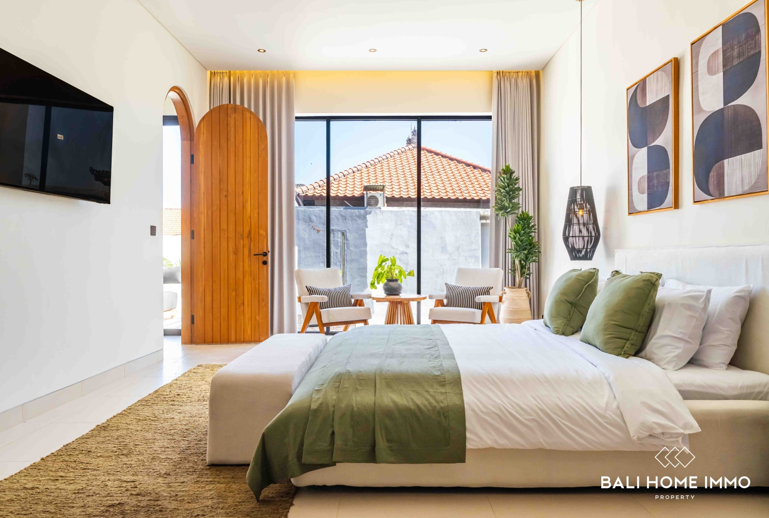 2 bedroom villa for sale in Canggu Batu Bolong view 14