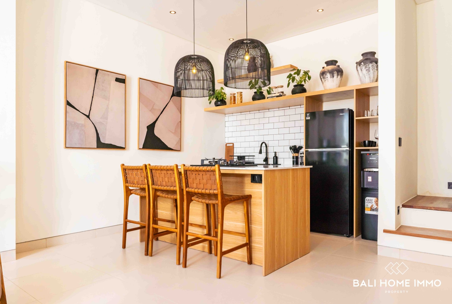 2 bedroom villa for sale in Canggu Batu Bolong view 9