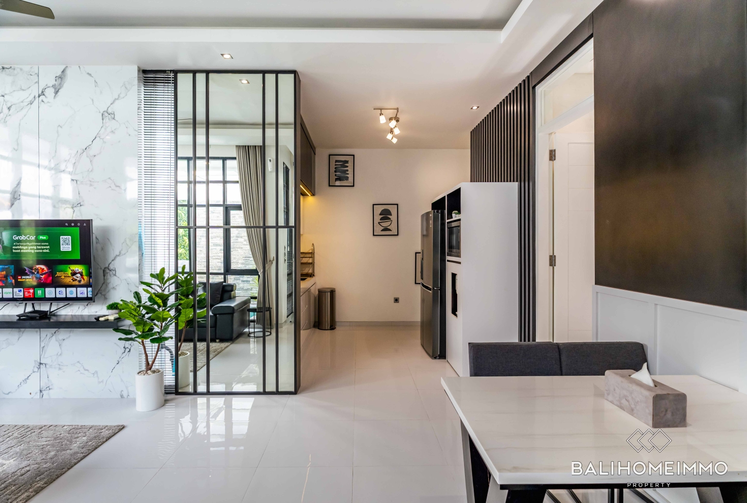 Villa de 2 chambres à vendre dans le quartier huppé de Petitenget, Bali view 8