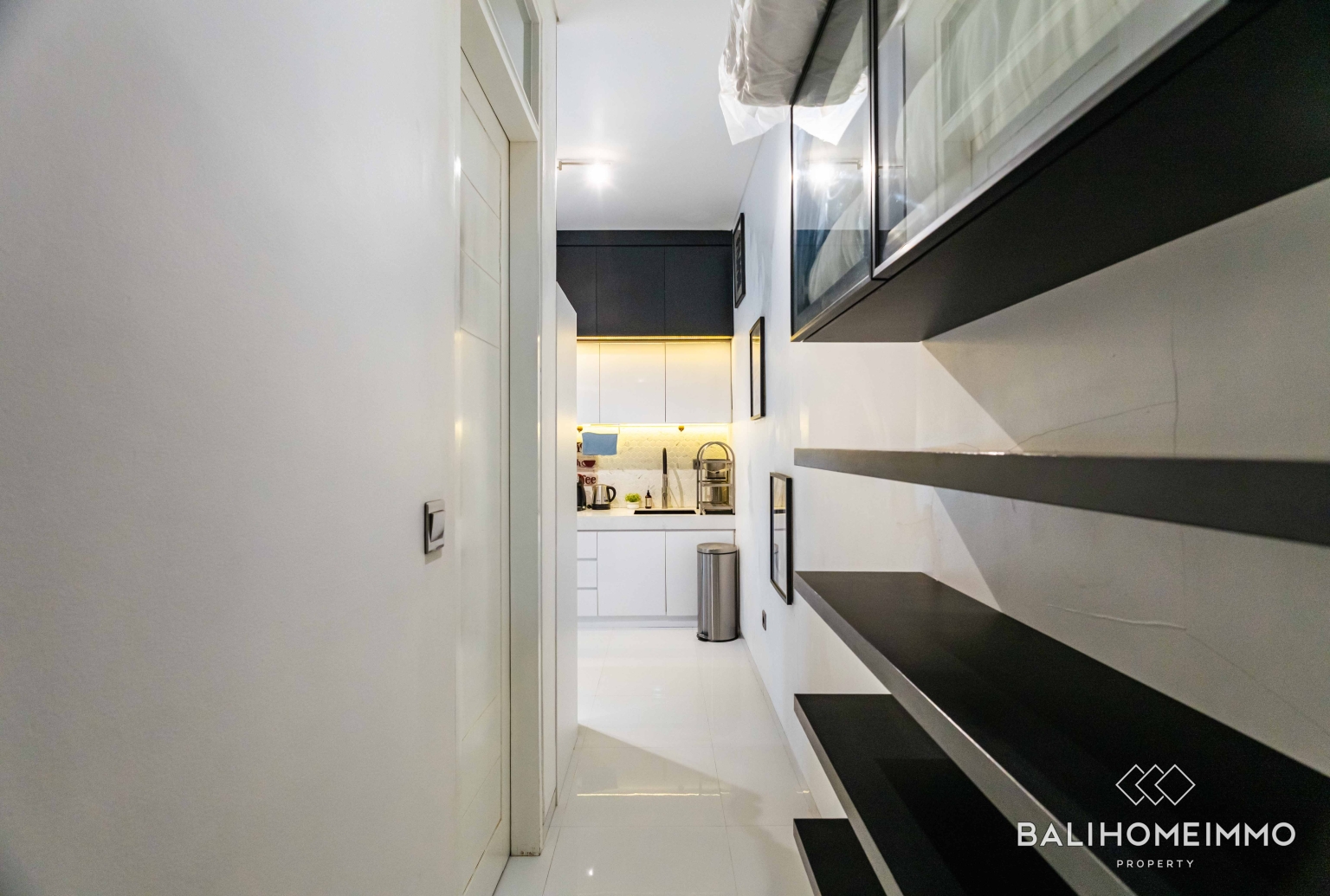 Villa de 2 chambres à vendre dans le quartier huppé de Petitenget, Bali view 13