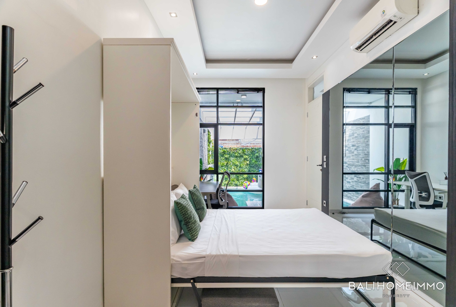 Villa de 2 chambres à vendre dans le quartier huppé de Petitenget, Bali view 18