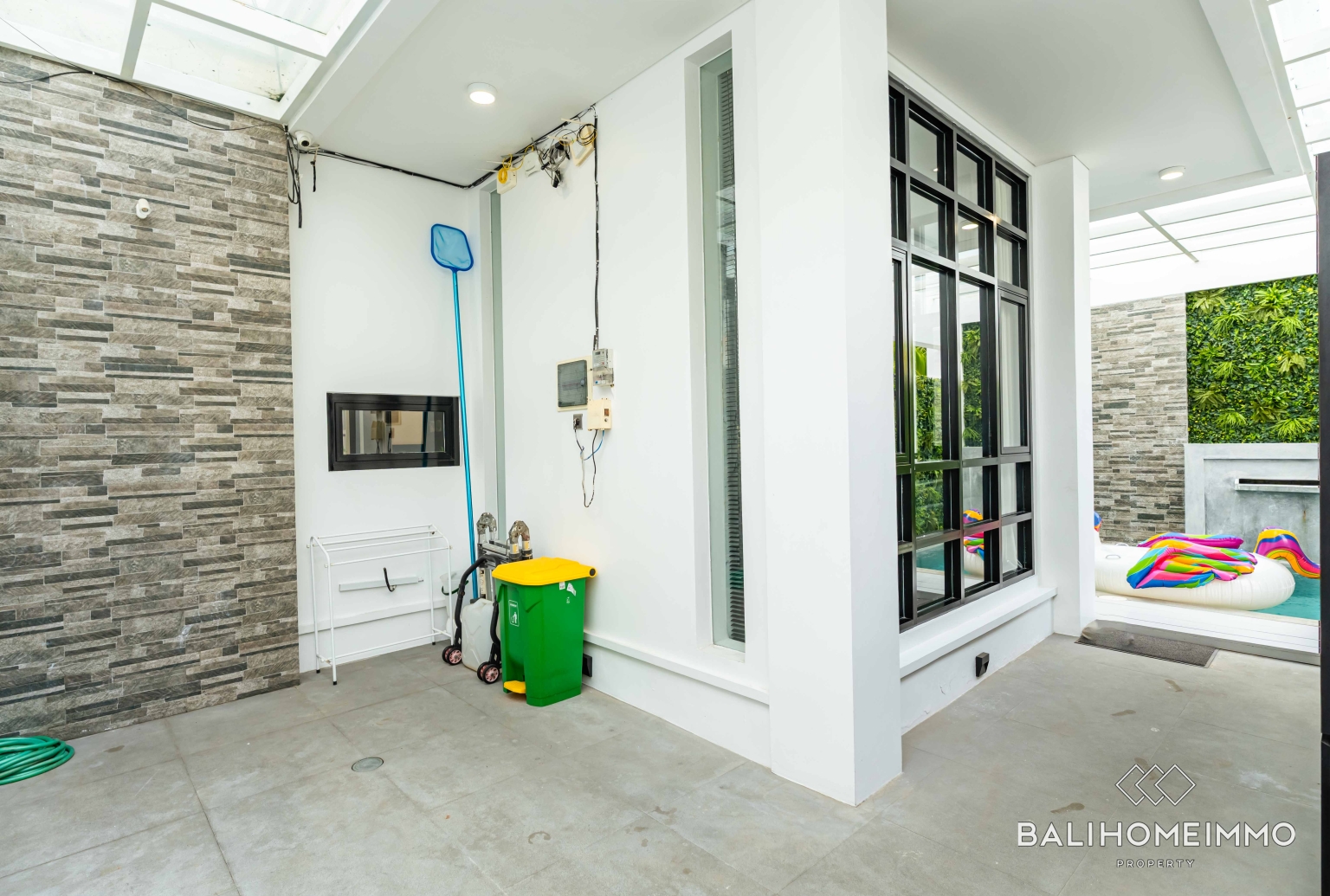 Villa de 2 chambres à vendre dans le quartier huppé de Petitenget, Bali view 24