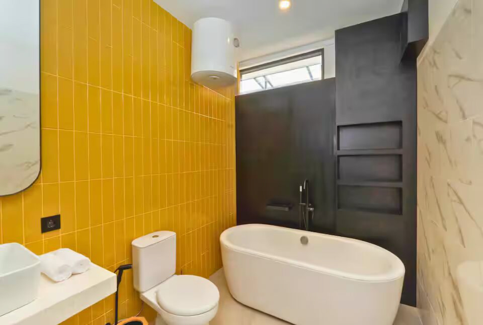 2 Bedroom Villa For Sale in Tumbak Bayuh view 19