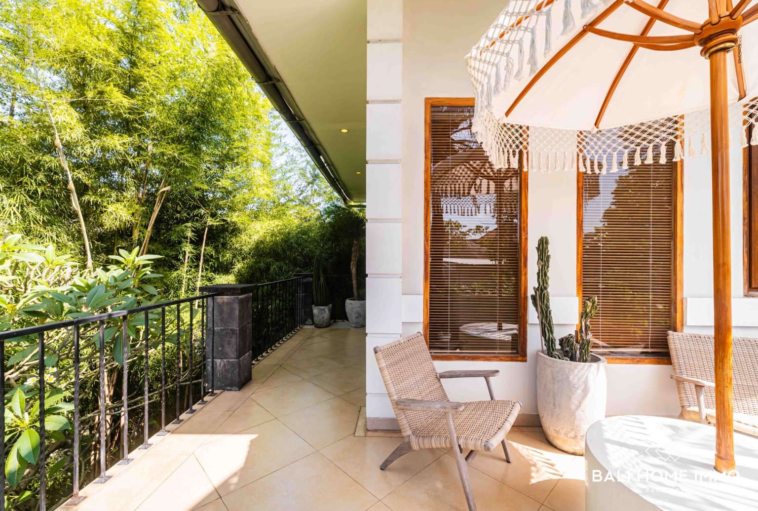 Villa de 2 chambres à louer à l'année à Pererenan view 22