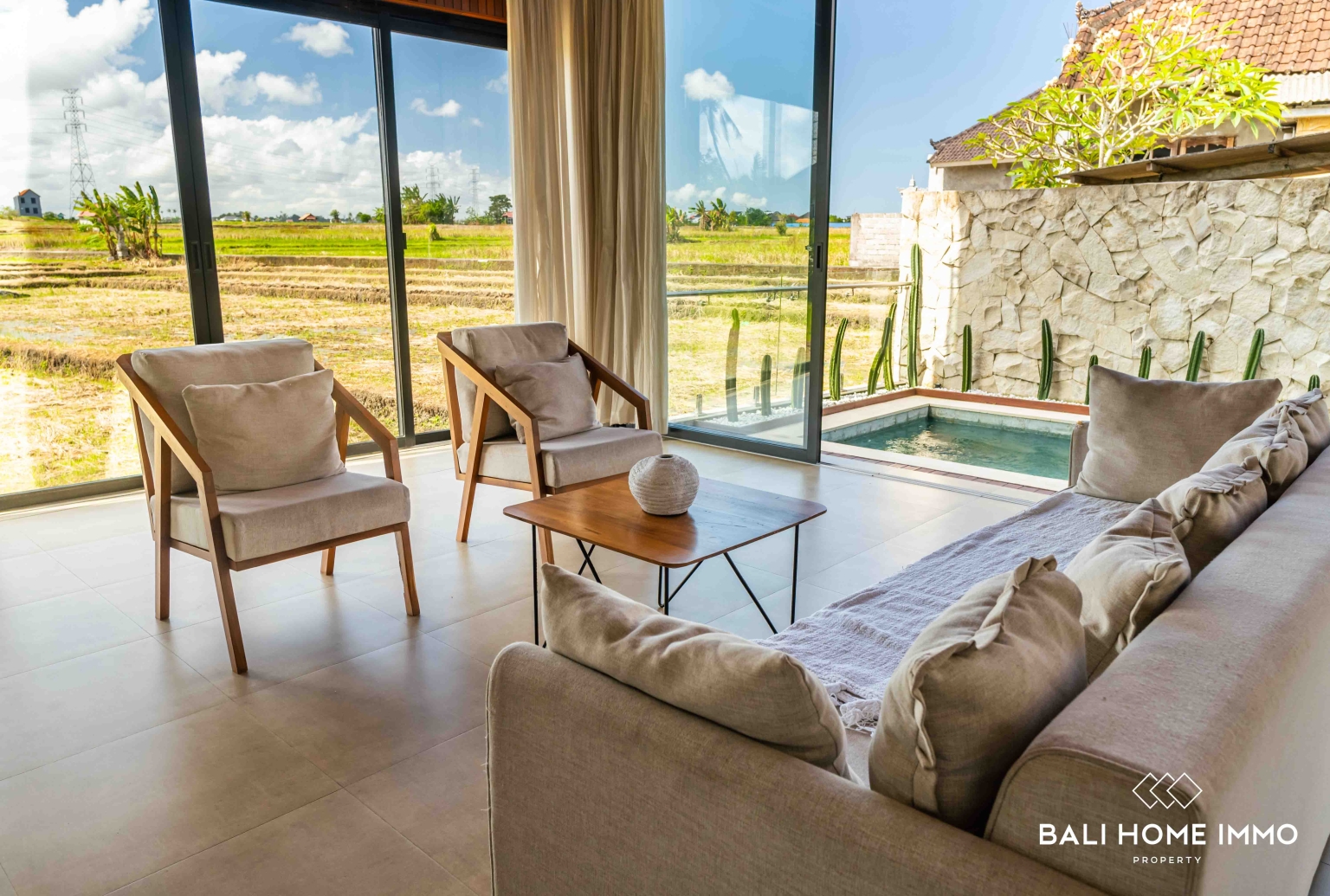 Dijual villa 2 kamar tidur dengan pemandangan sawah di cepaka view 3