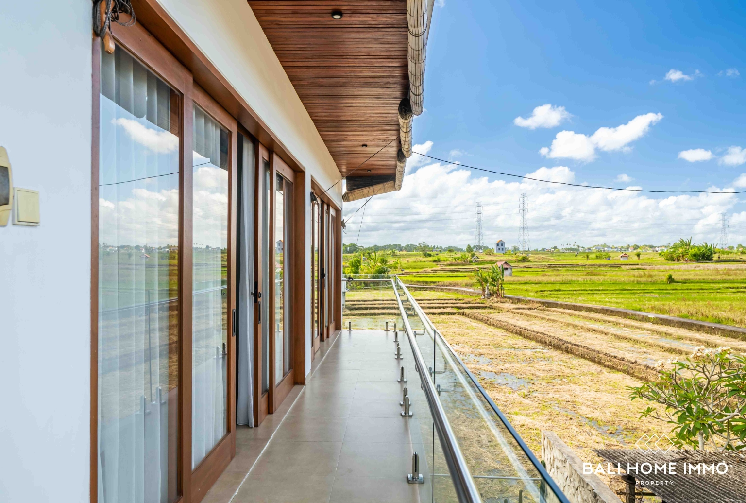 Dijual villa 2 kamar tidur dengan pemandangan sawah di cepaka view 10
