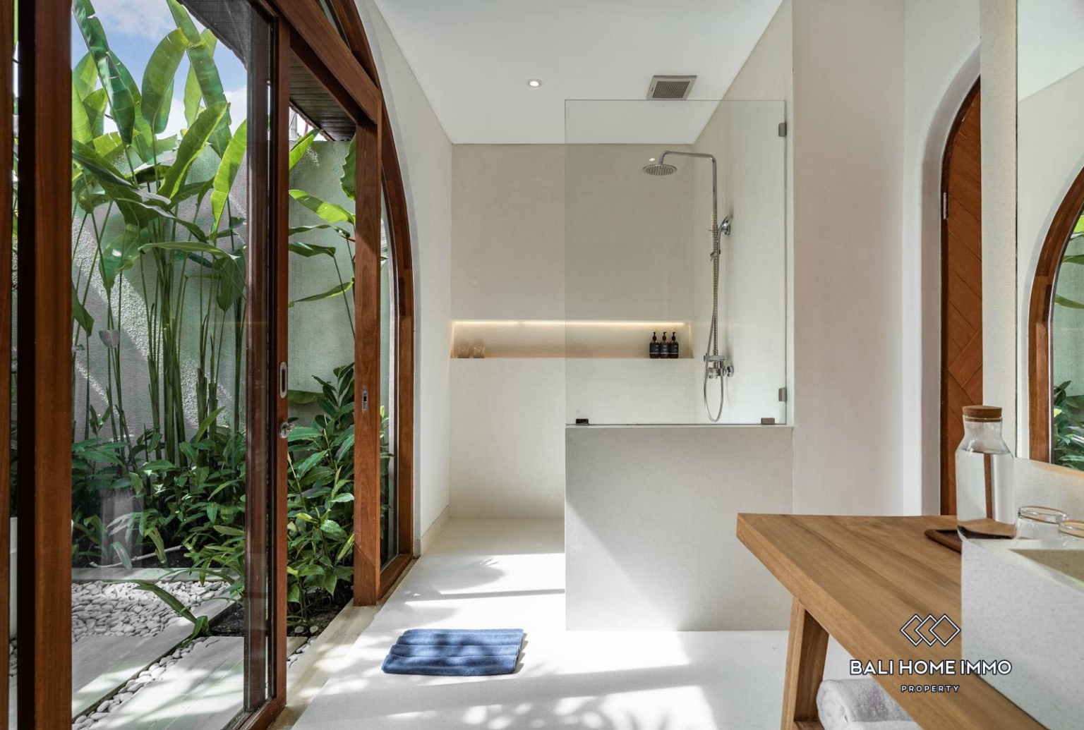 2 Bedrooms Modern Villa with Jungle view for sale in, Singakerta Ubud view 15