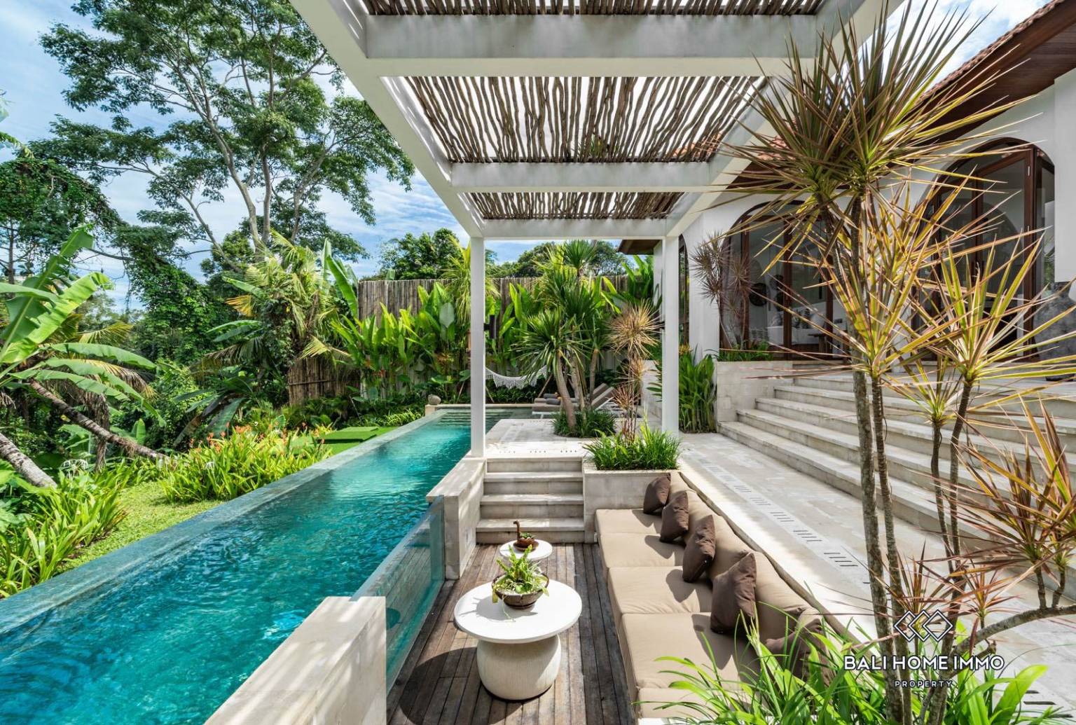2 Bedrooms Modern Villa with Jungle view for sale in, Singakerta Ubud view 18