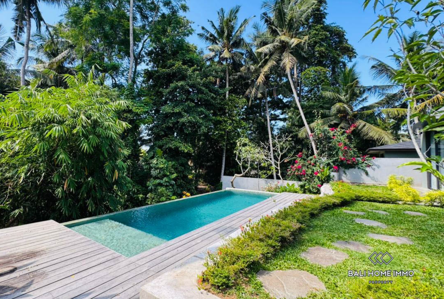 3 & 1 Bedroom Bundling Jungle View Villa For Sale in Ubud view 30