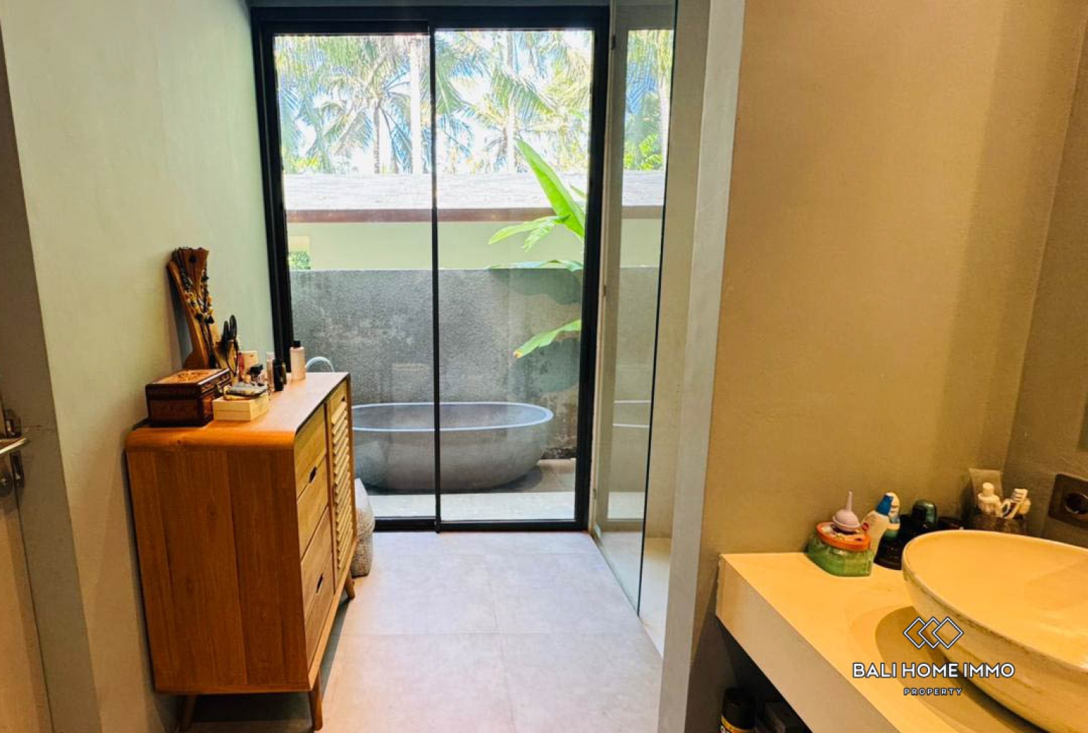 3 & 1 Bedroom Bundling Jungle View Villa For Sale in Ubud view 24