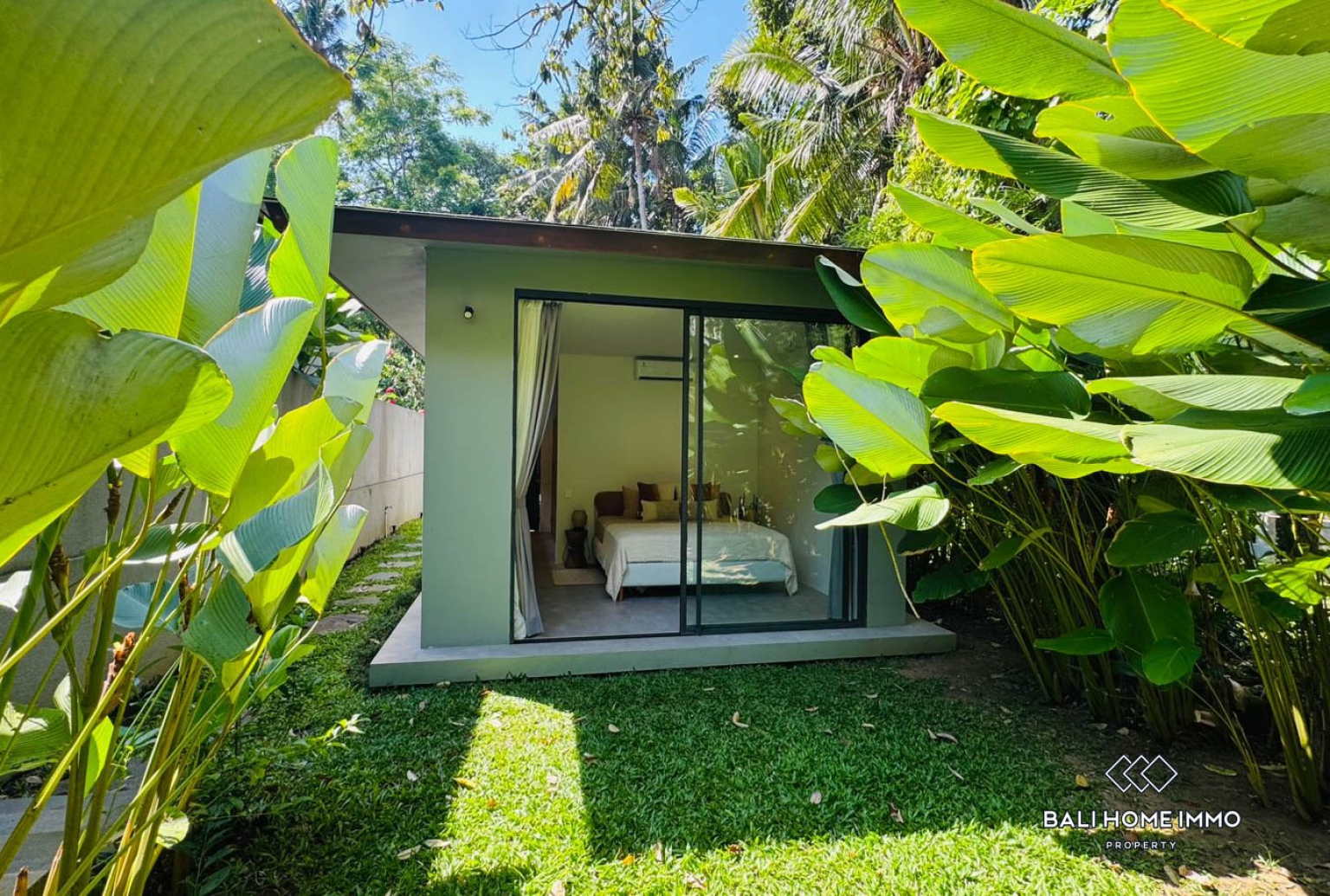 3 & 1 Bedroom Bundling Jungle View Villa For Sale in Ubud view 20