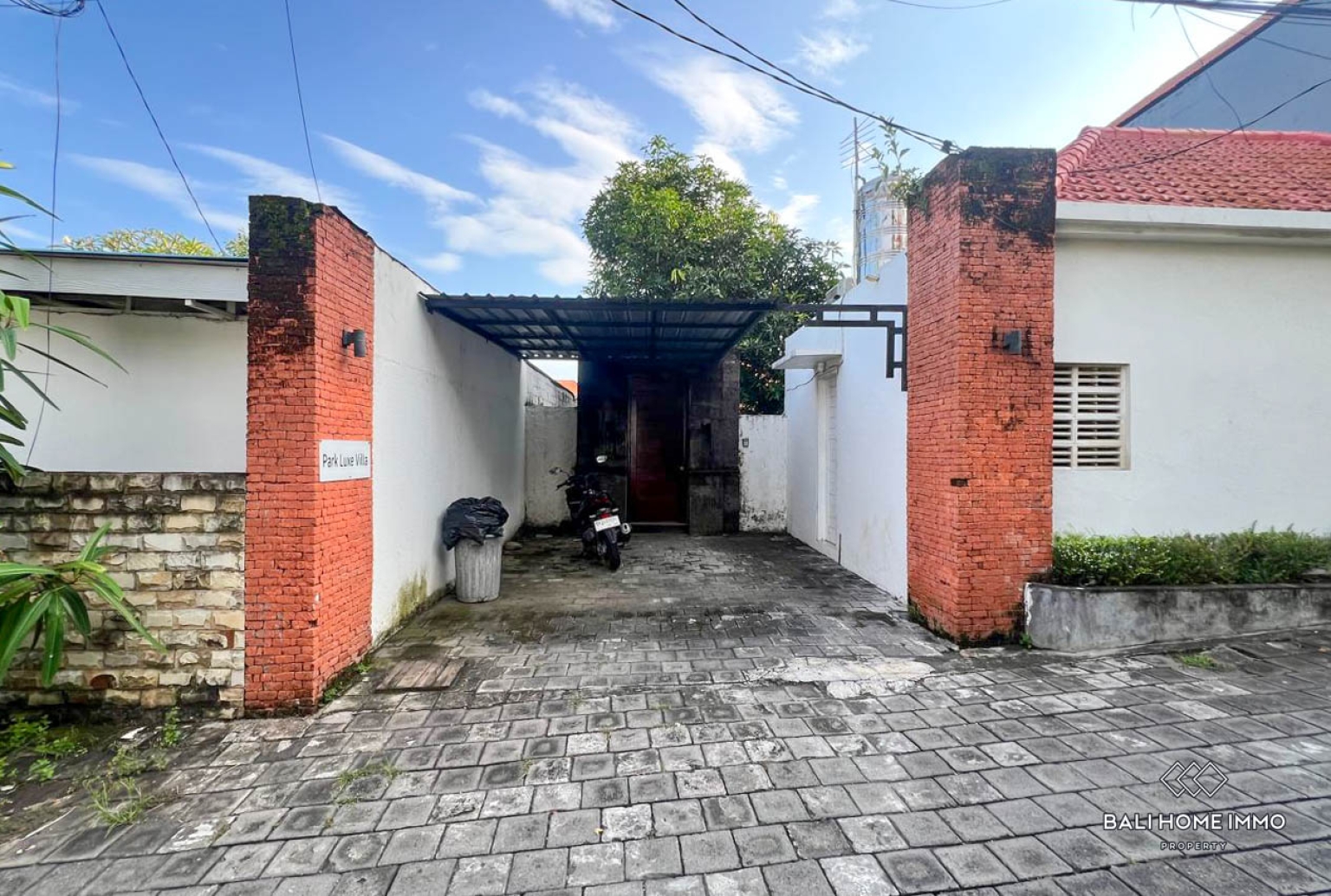 Villa classique-moderne de 3 chambres à louer à Canggu Berawa view 13