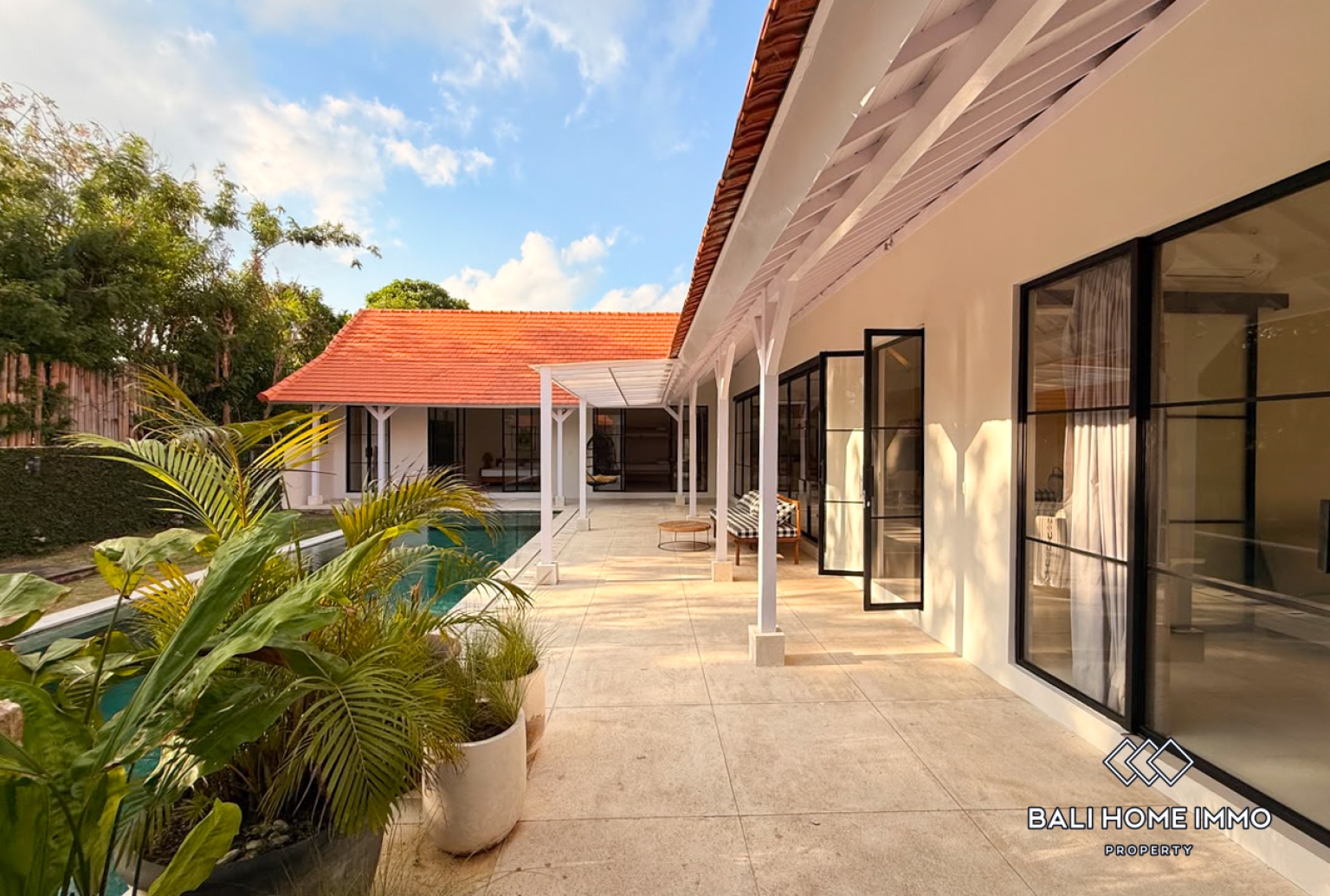 3 Bedroom Family Villa For Rent in Canggu Berawa view 19