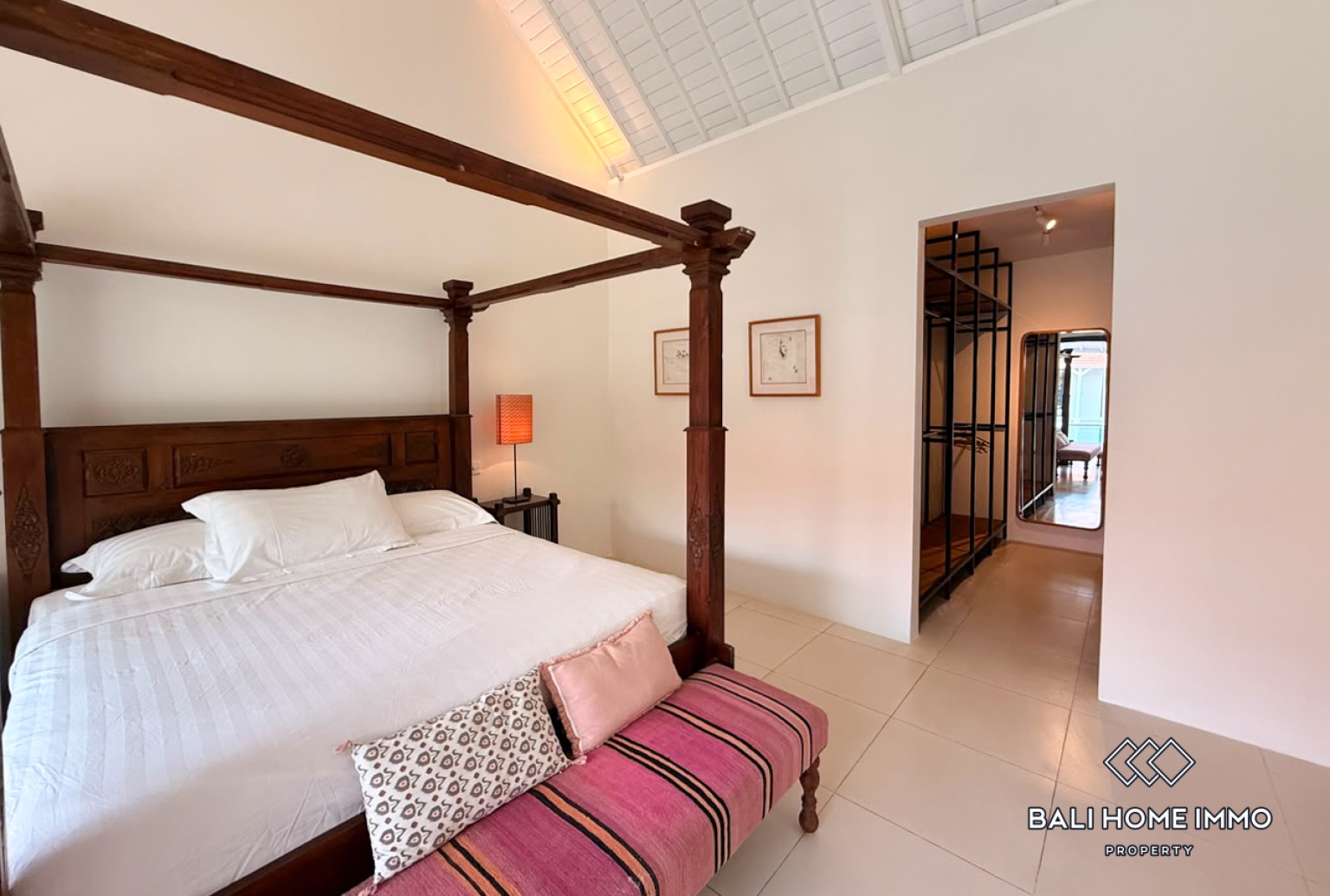 3 Bedroom Family Villa For Rent in Canggu Berawa view 9