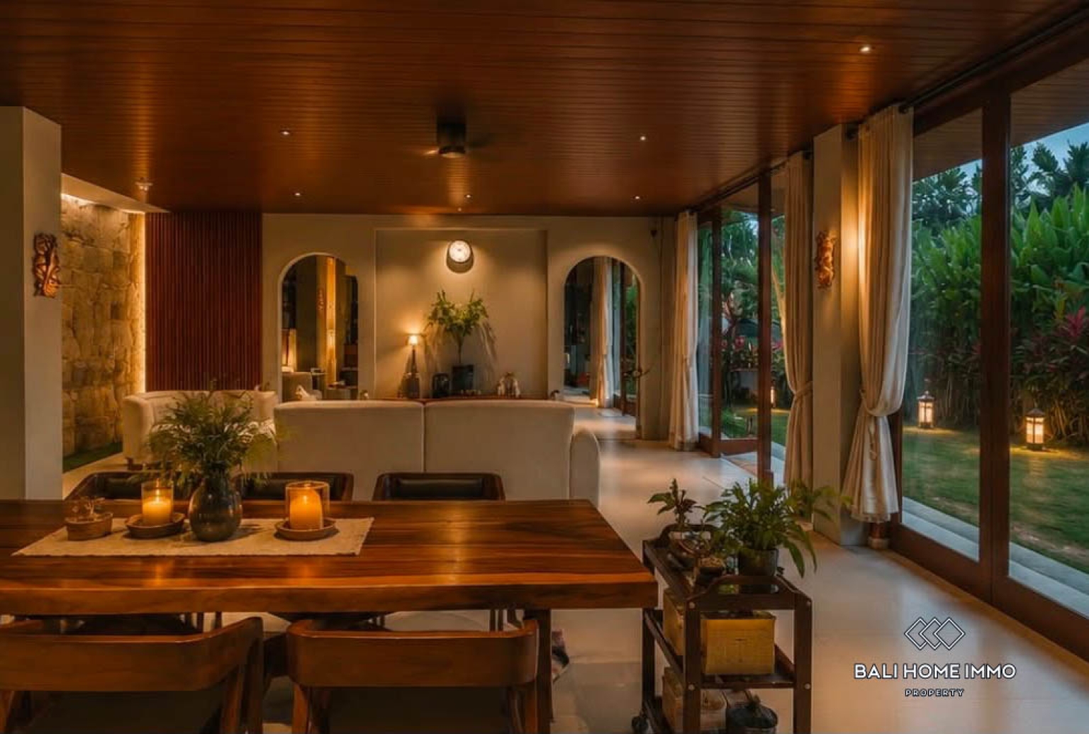 Villa familiale de 3 chambres avec vue sur les rizières à louer à Mas, Ubud view 4