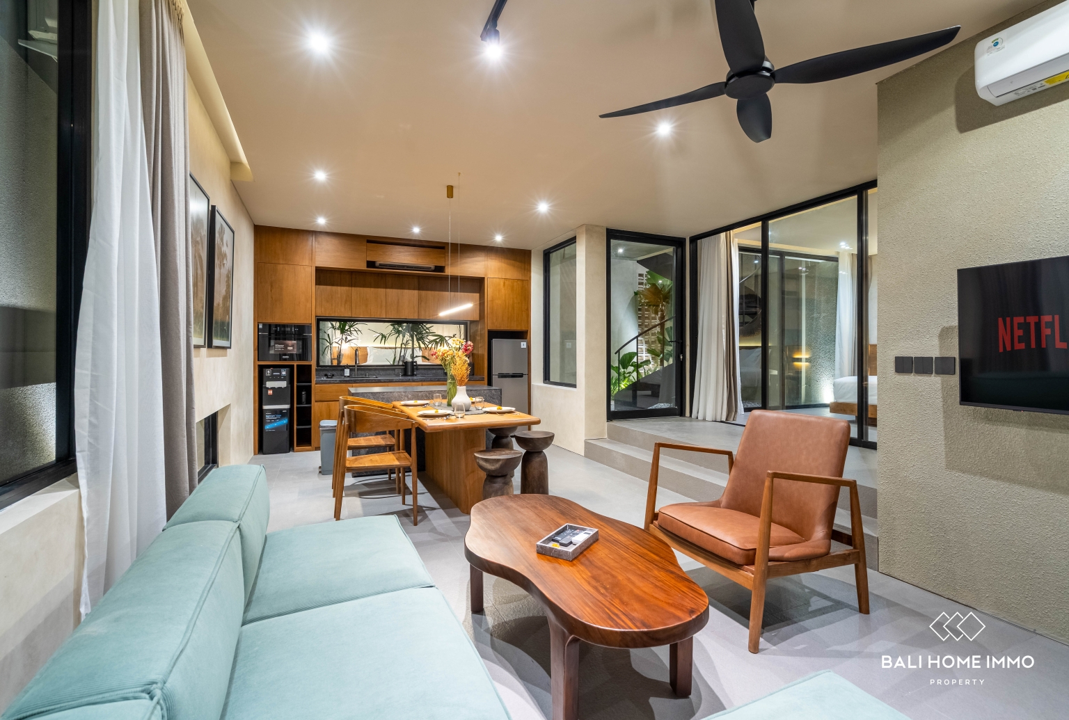 3 bedroom Modern Tropical Villa for sale in Pererenan view 2