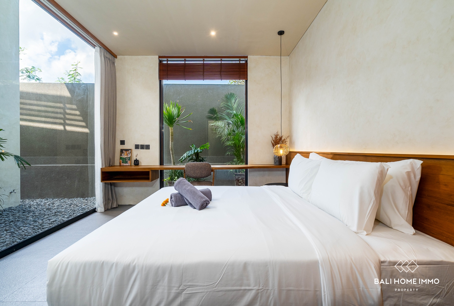3 bedroom Modern Tropical Villa for sale in Pererenan view 13