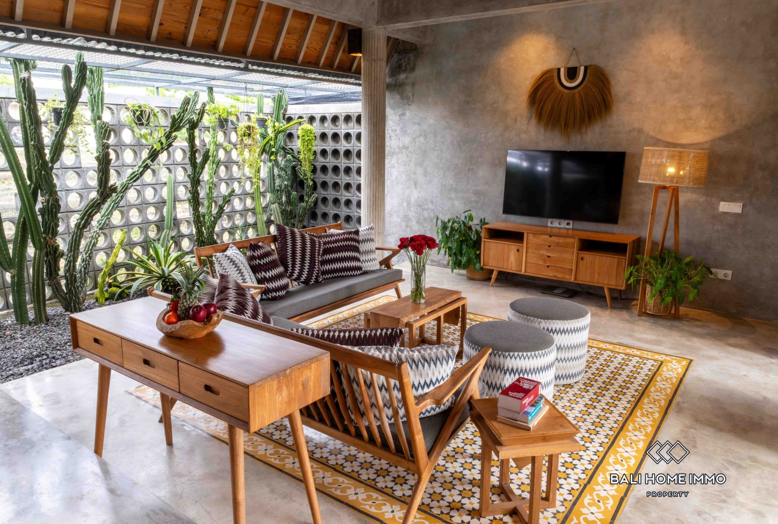 VILLA DE 3 CHAMBRES À COUCHER À LOUER À CANGGU view 4