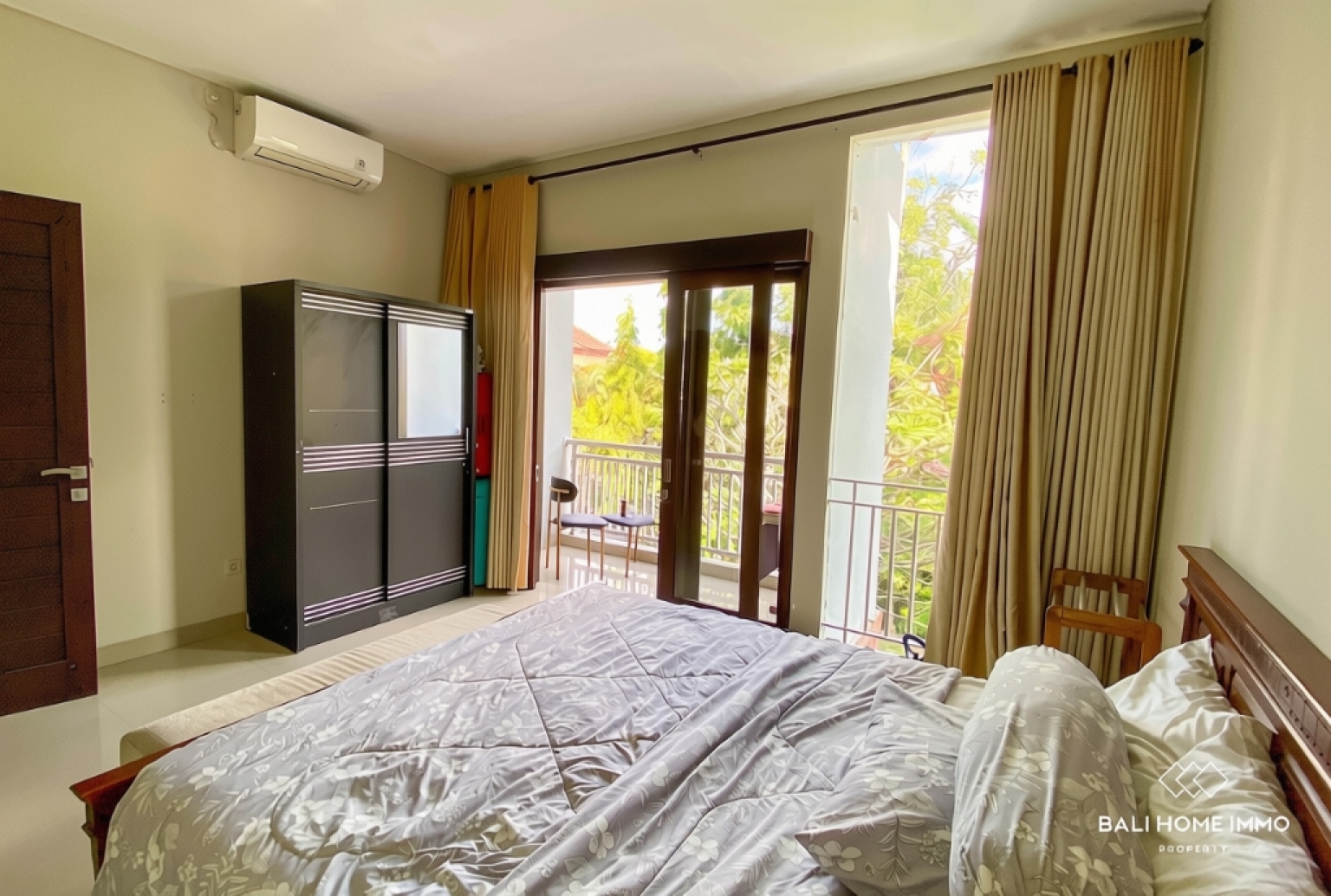 3-Bedroom Townhouse for Rent in Kerobokan view 7