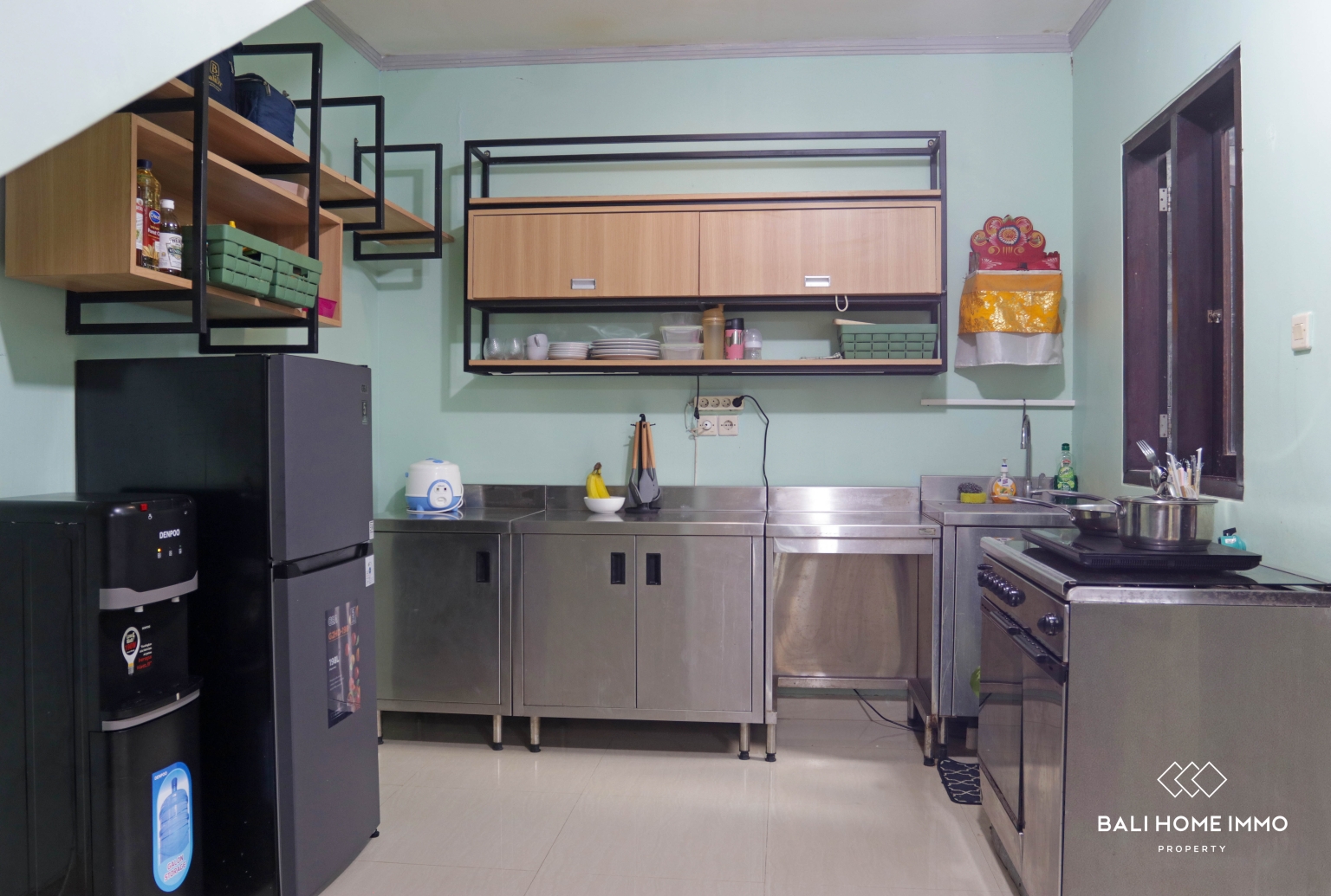 3-Bedroom Townhouse for Rent in Kerobokan view 5