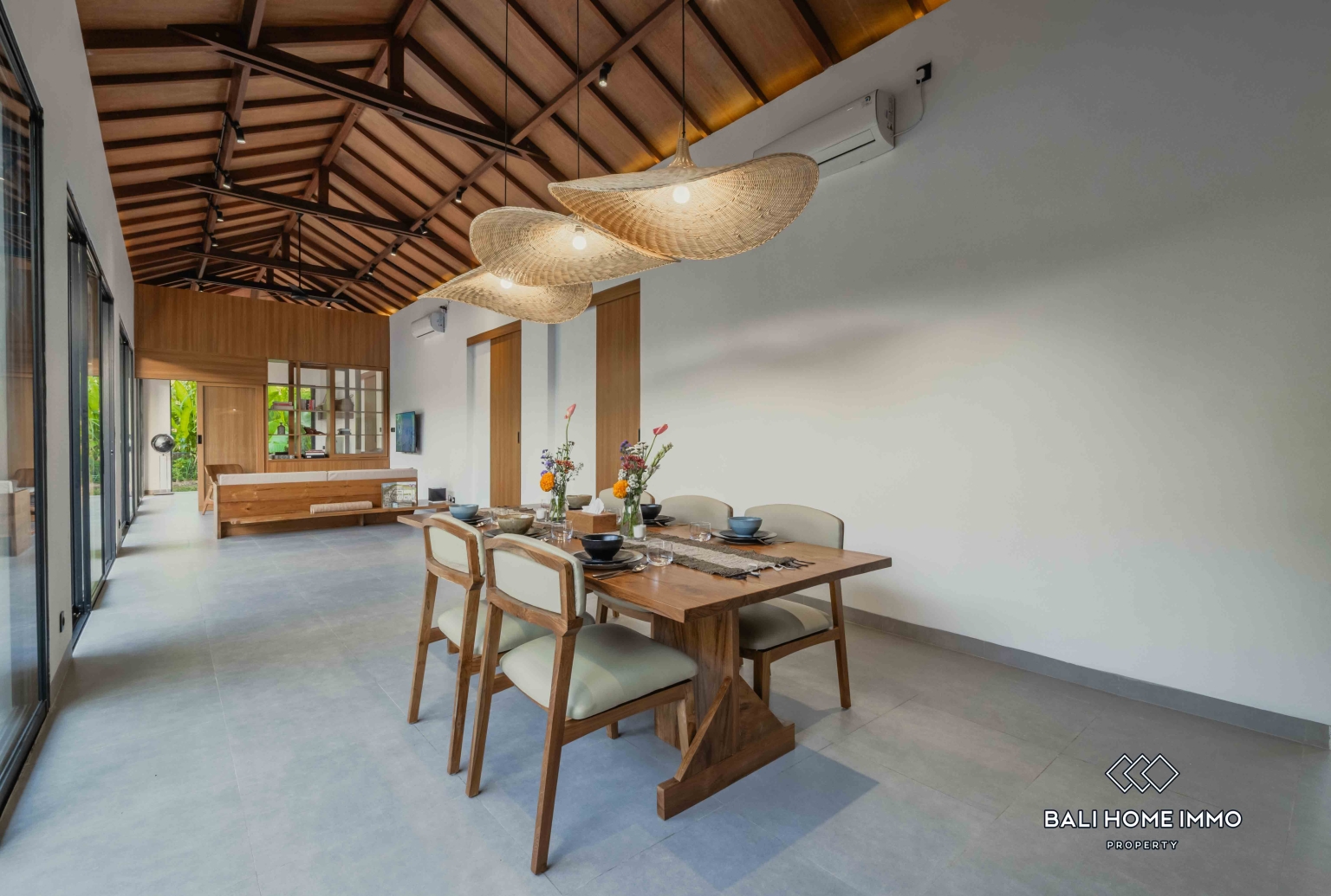 3 bedroom Tropical Family Villa For Sale Near International School in Pejeng Ubud view 5