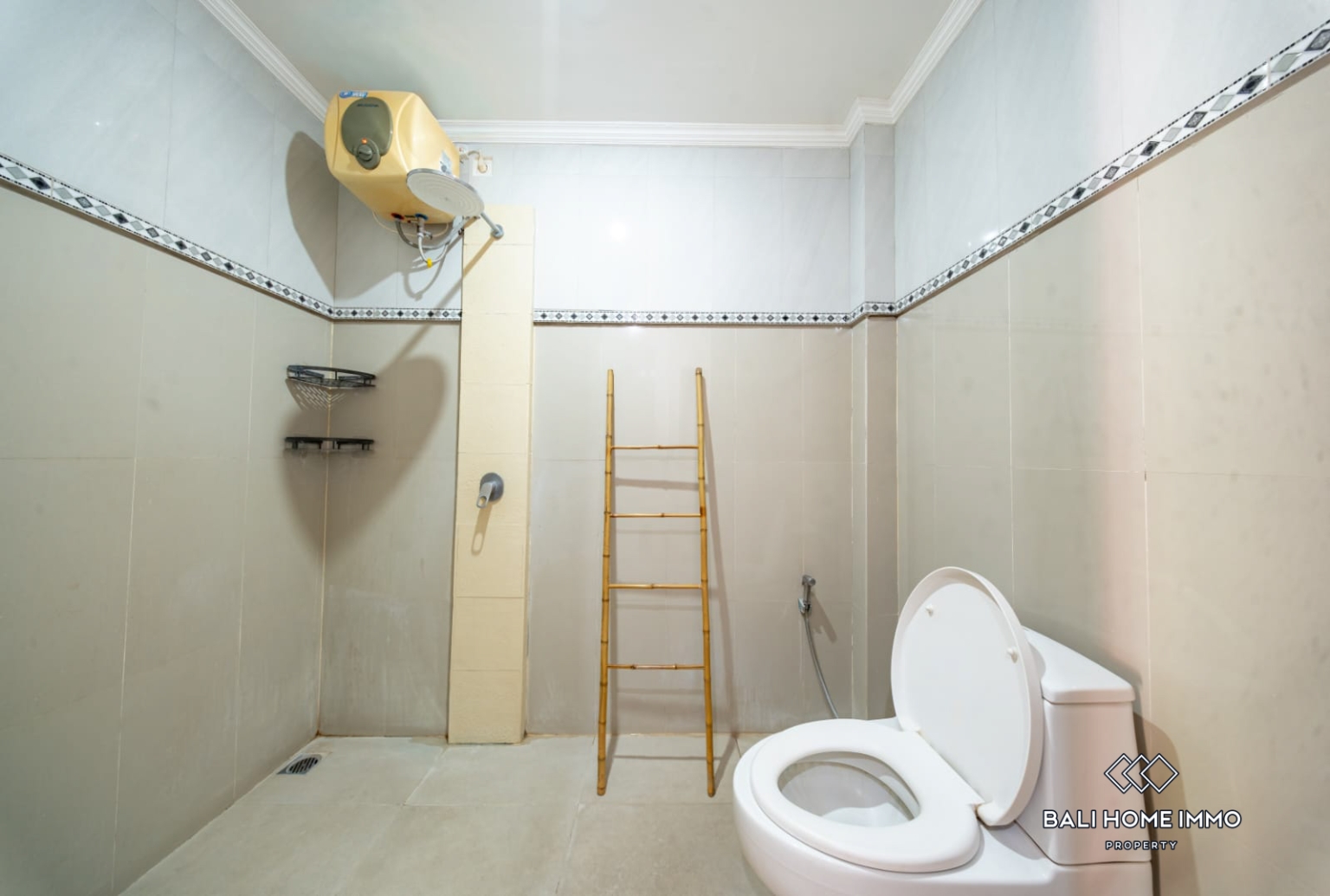 3 Bedroom Villa For Monthly & Yearly Rental in Canggu - Berawa view 24