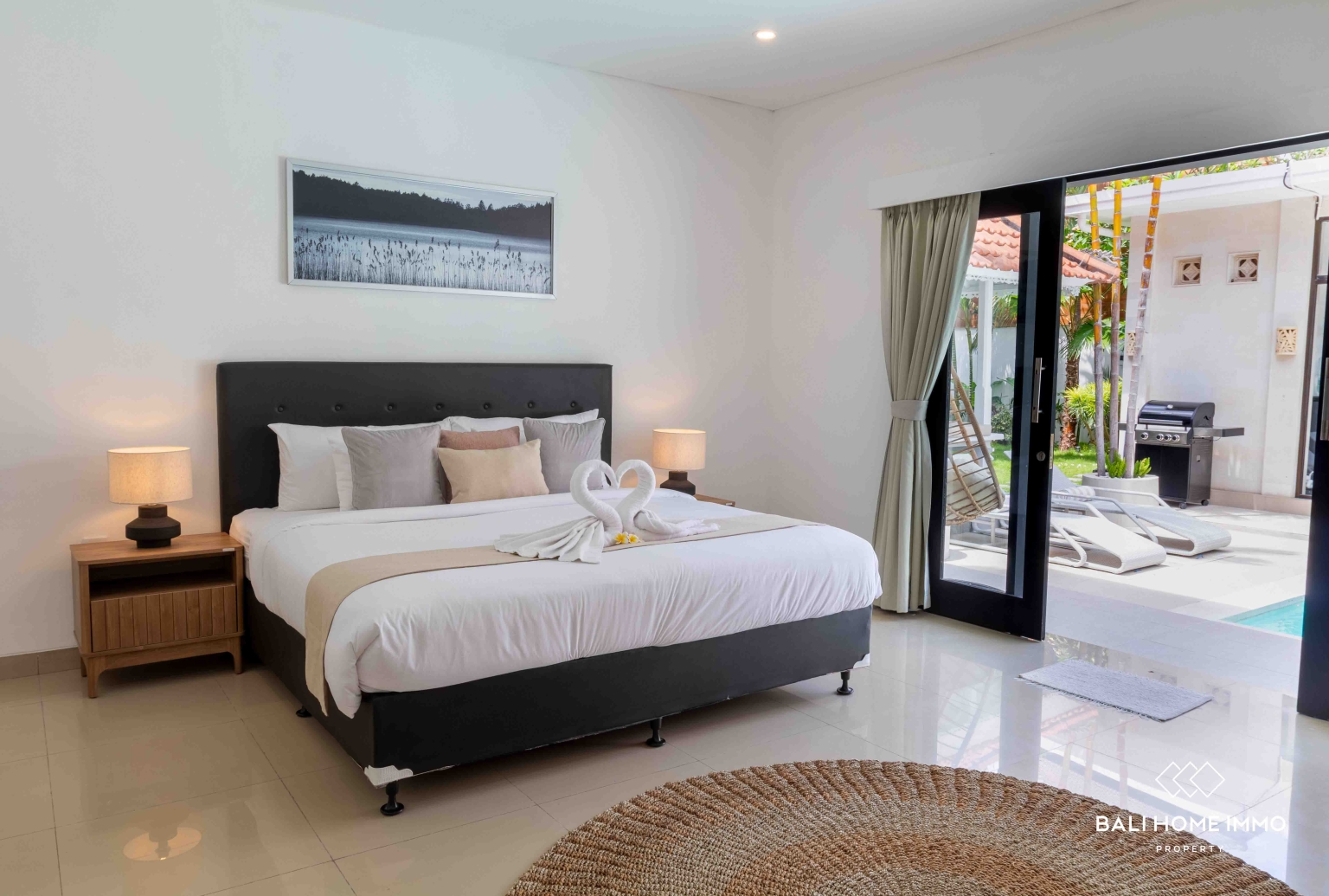 3 bedroom villa for rent in Canggu Berawa view 6