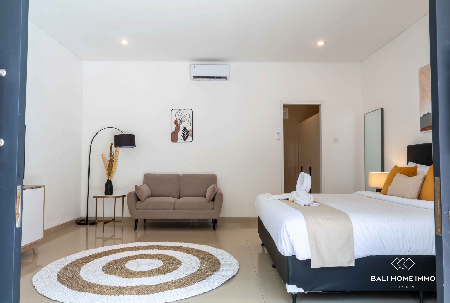 3 bedroom villa for rent in Canggu Berawa view 13