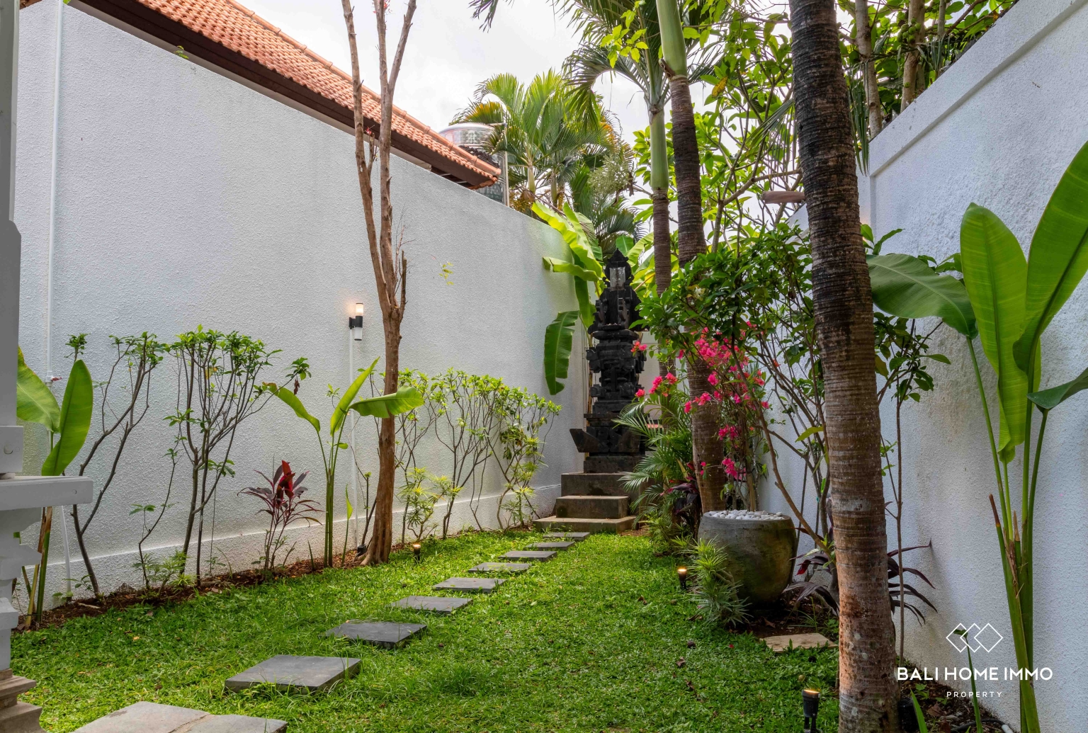 3 bedroom villa for rent in Canggu Berawa view 21
