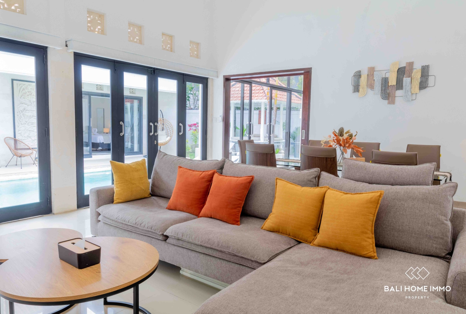 3 bedroom villa for rent in Canggu Berawa view 3