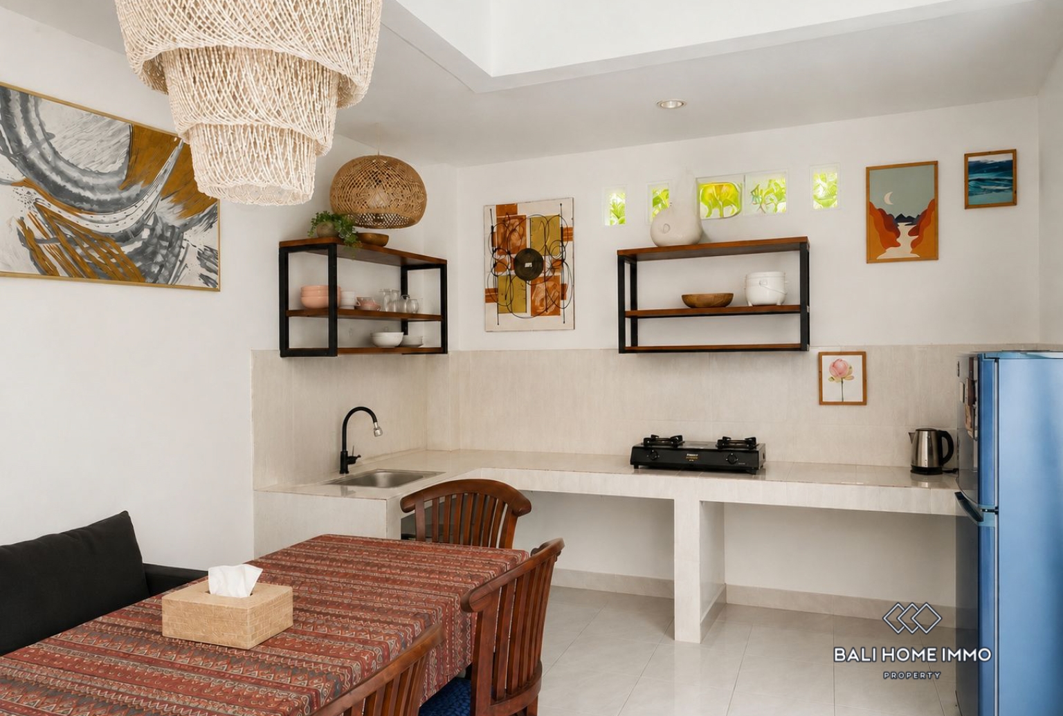 3 Bedroom Villa For Rent in Canggu Residential Side view 6