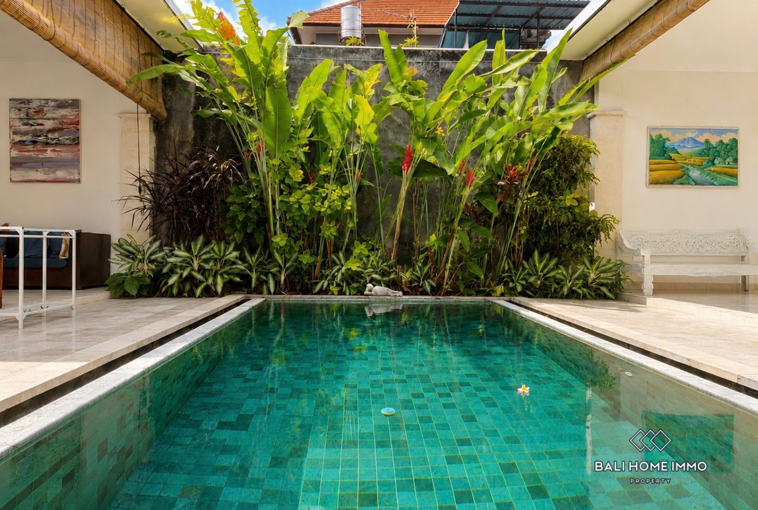 3 Bedroom Villa For Rent in Canggu Residential Side view 4