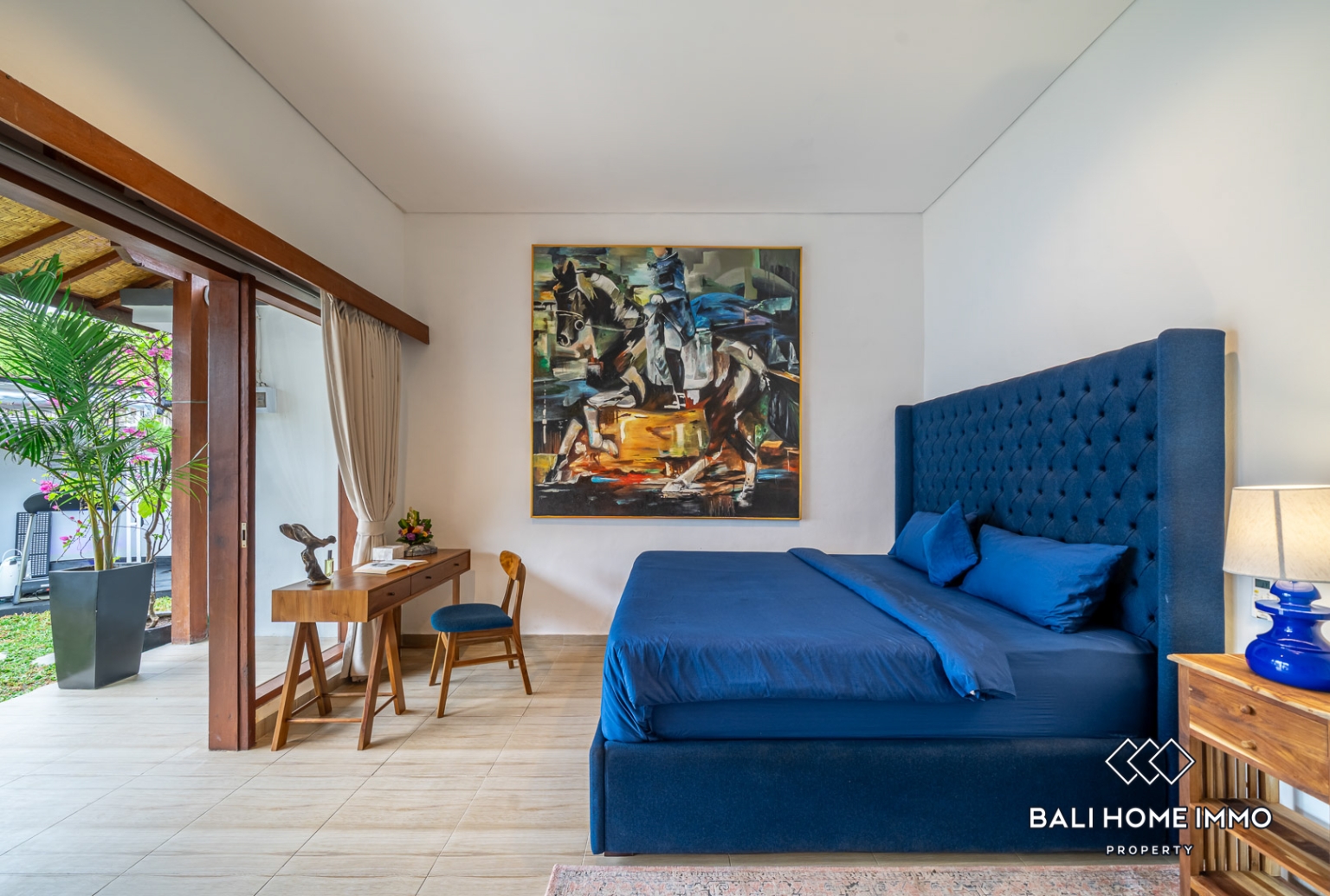3 Bedroom Villa For Rent in Canggu Residential Side view 8