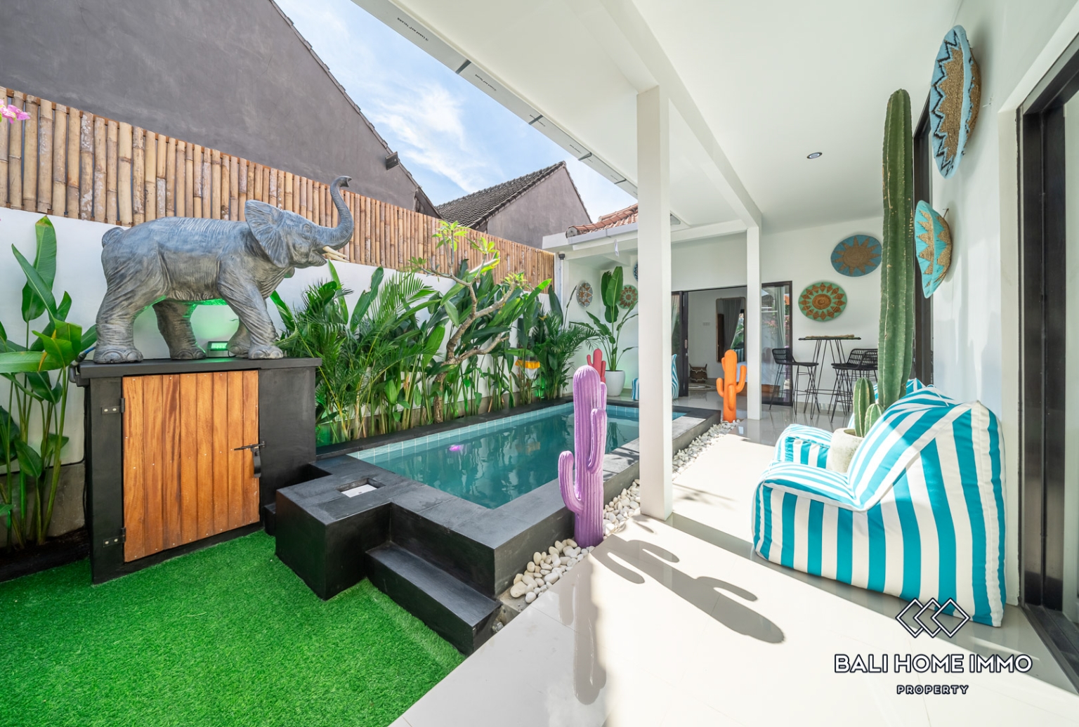 3 Bedroom Villa For Rent in Canggu Residential Side view 15