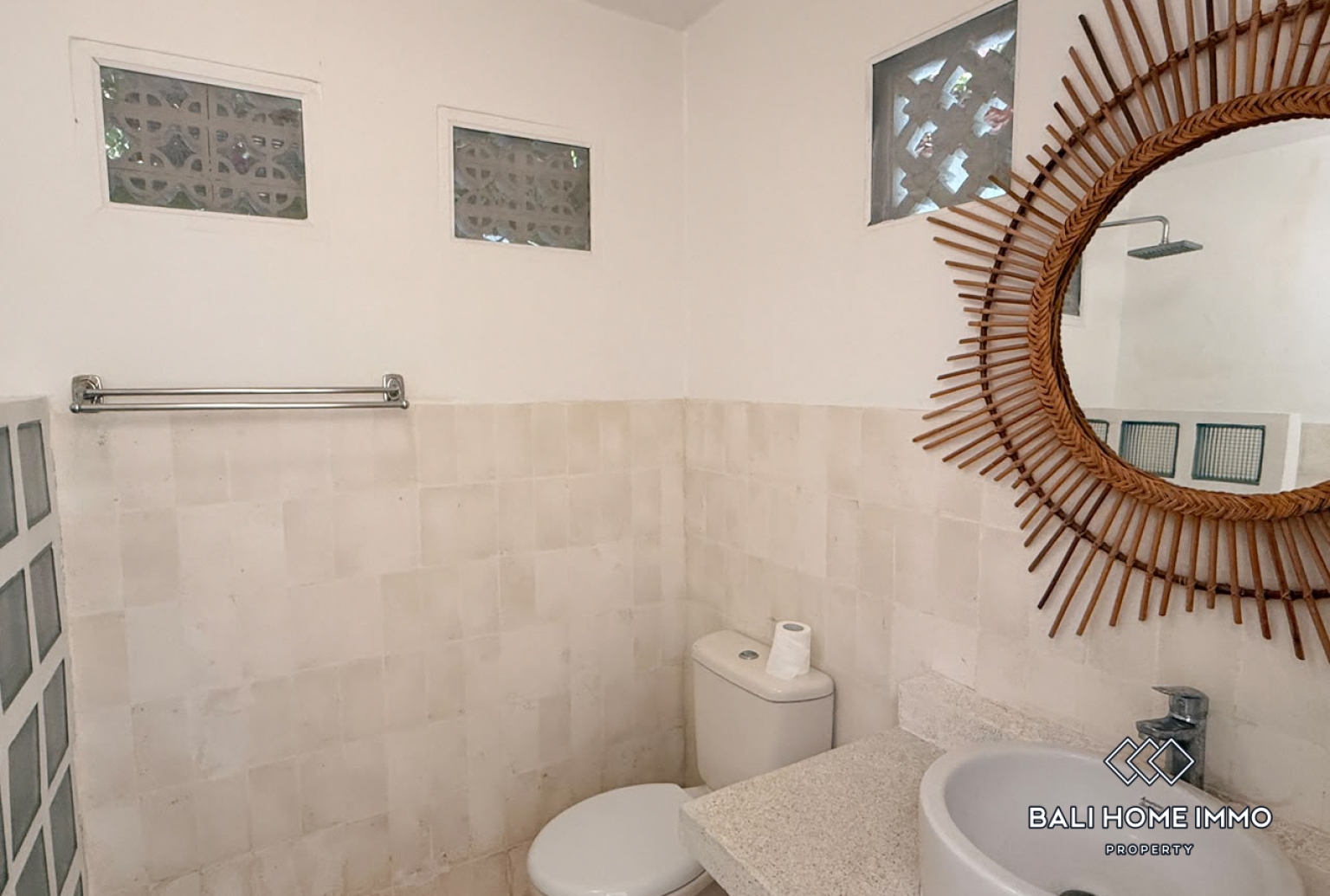 3 Bedroom Villa for Rent in Kerobokan view 15