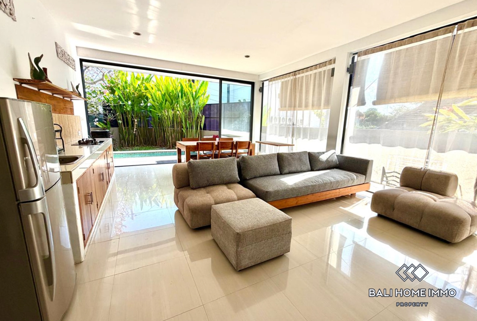 3 Bedroom Villa For Rent in Pererenan Beachside view 3