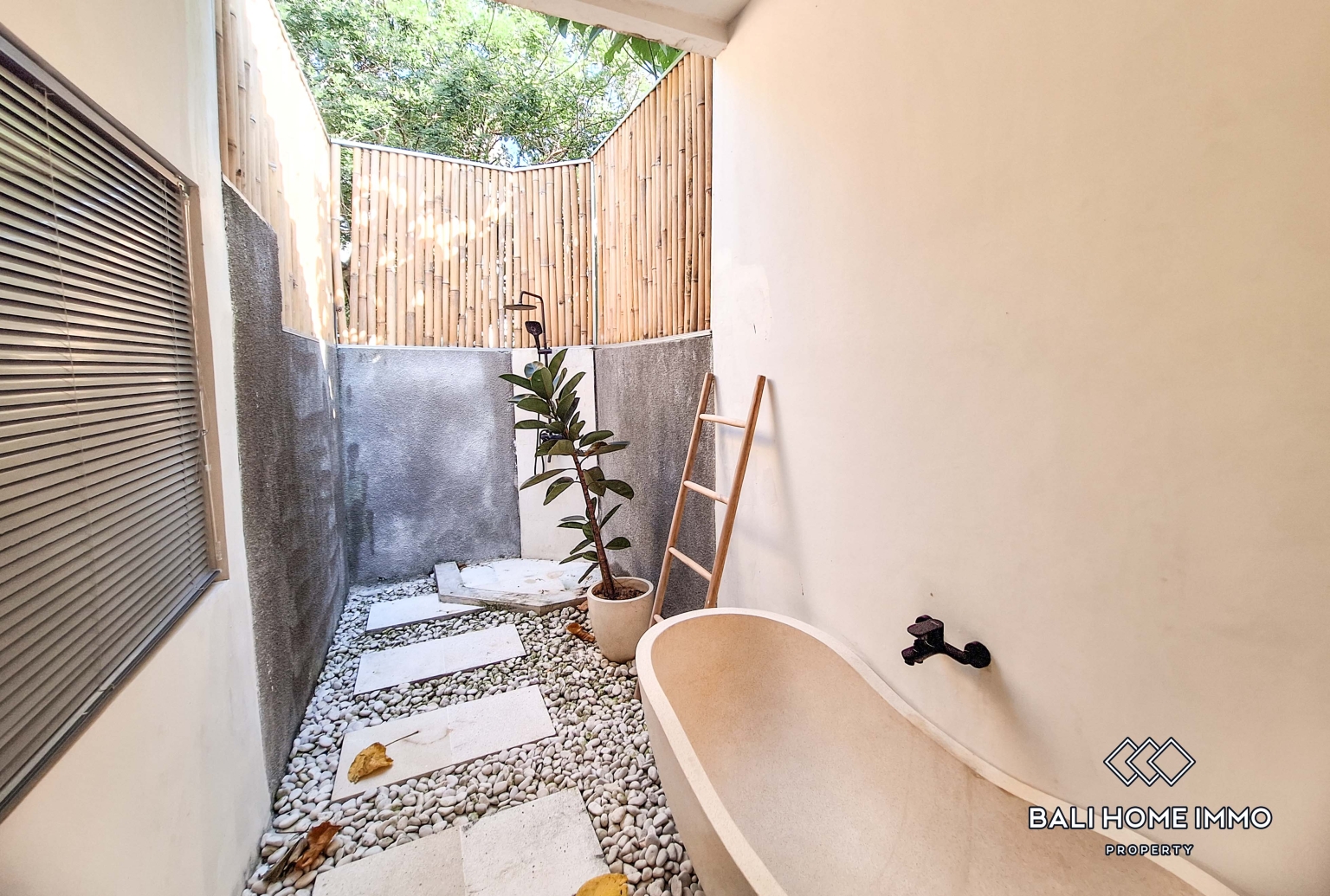 3 Bedroom Villa for Rent in Pererenan Northside view 16