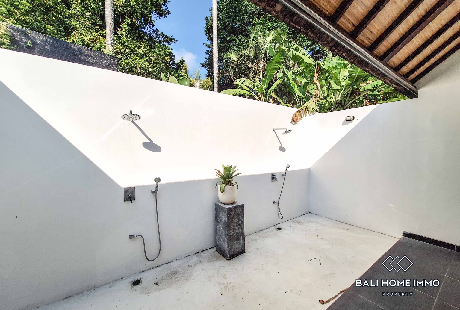 3 Bedroom Villa for Rent in Pererenan Northside view 14