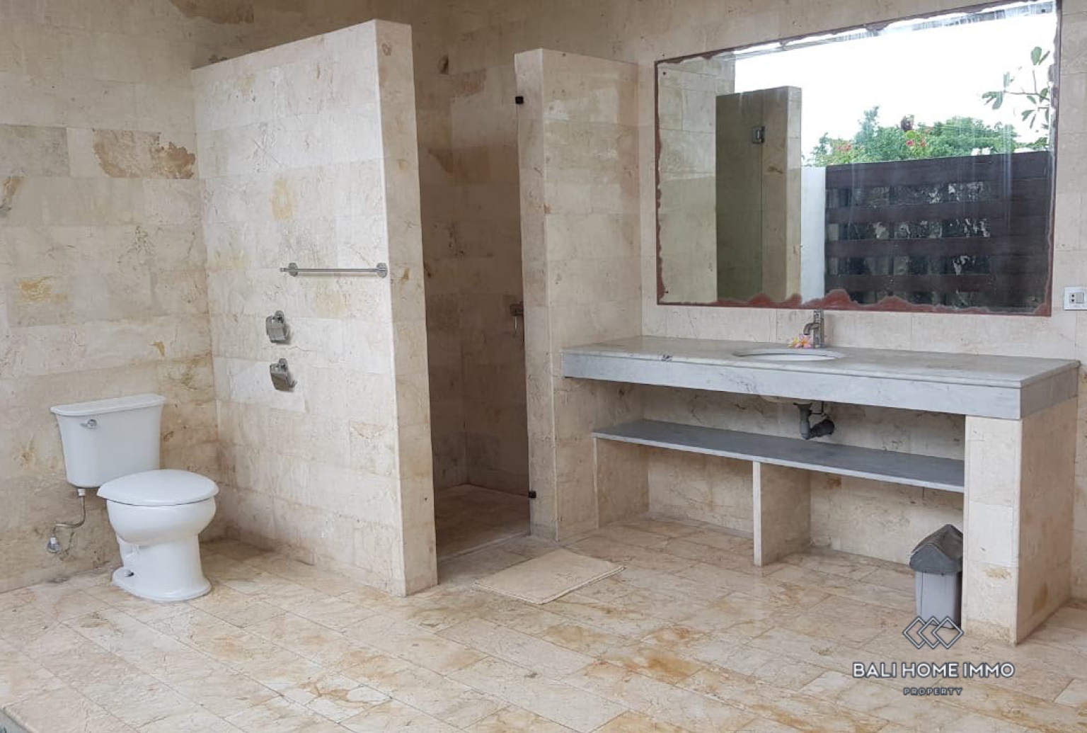 Vila 3 Kamar Disewakan di Pererenan view 11