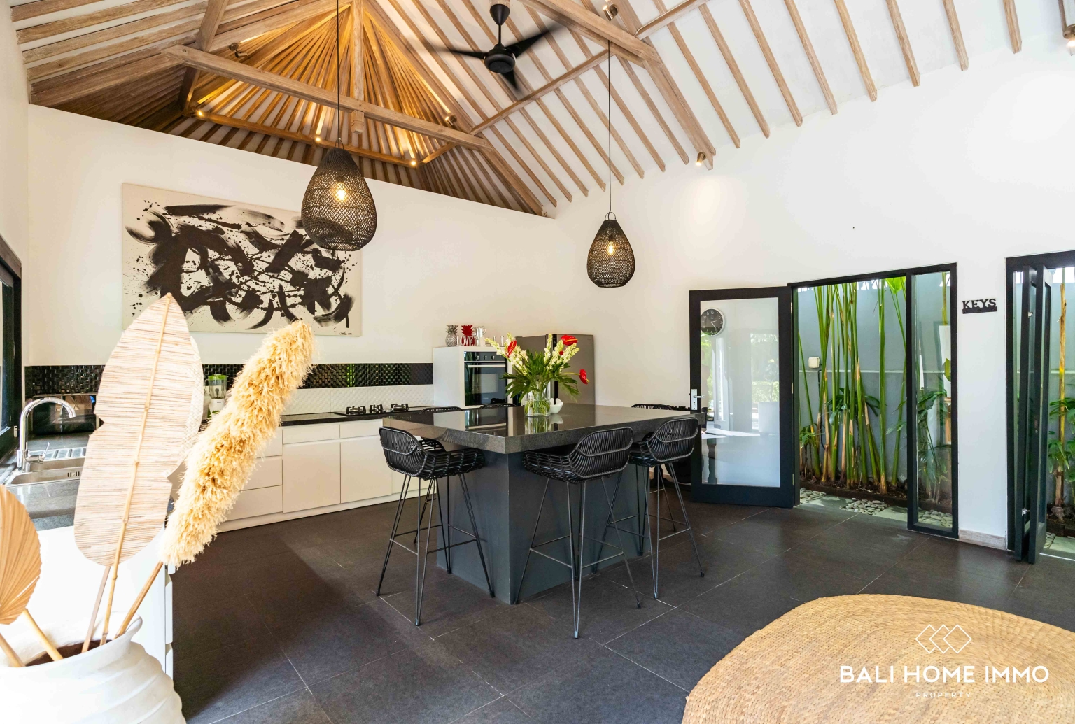 Villa de 3 chambres à louer à Bali Berawa view 10