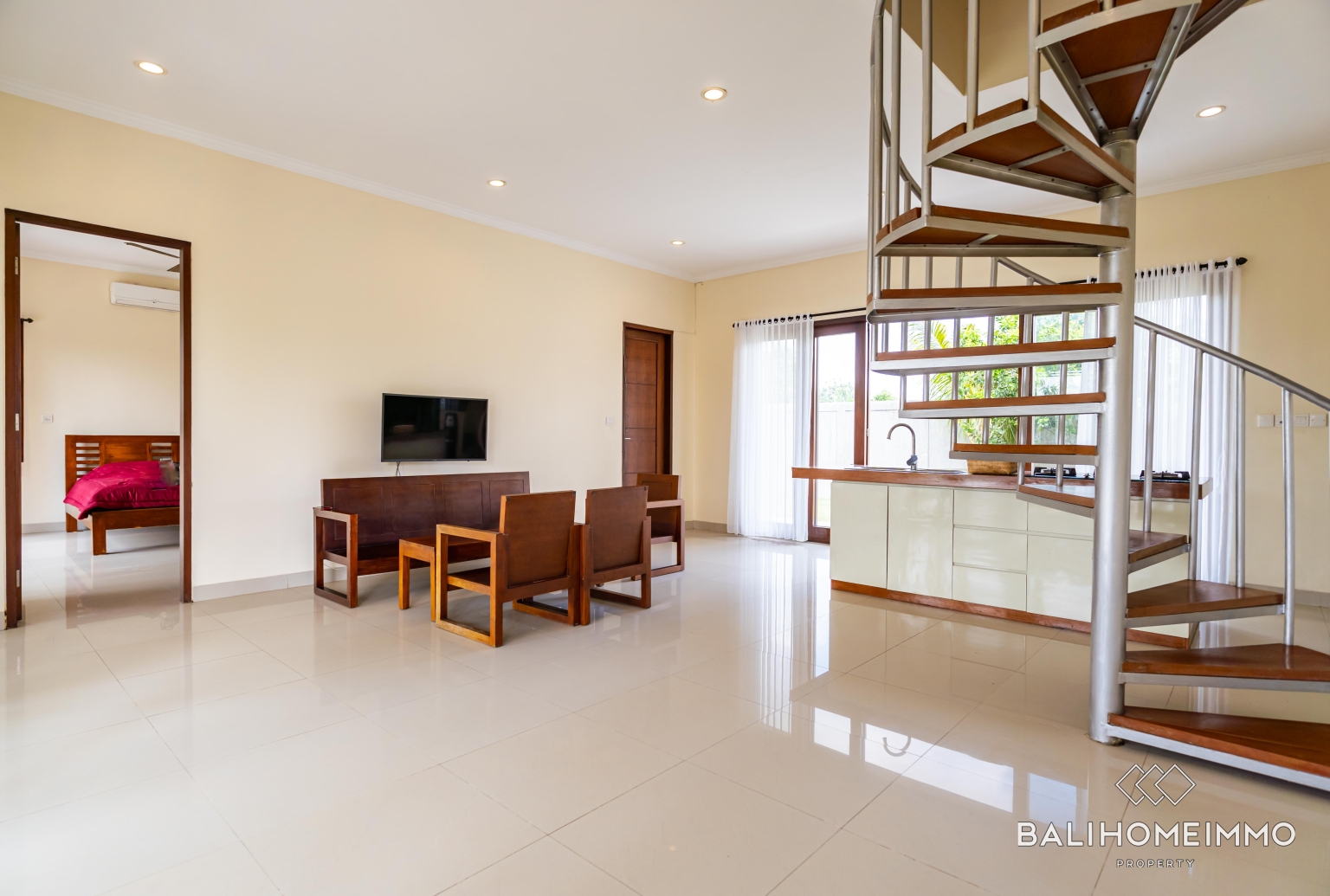 Villa de 3 chambres à coucher à vendre en pleine propriété à North Canggu view 4