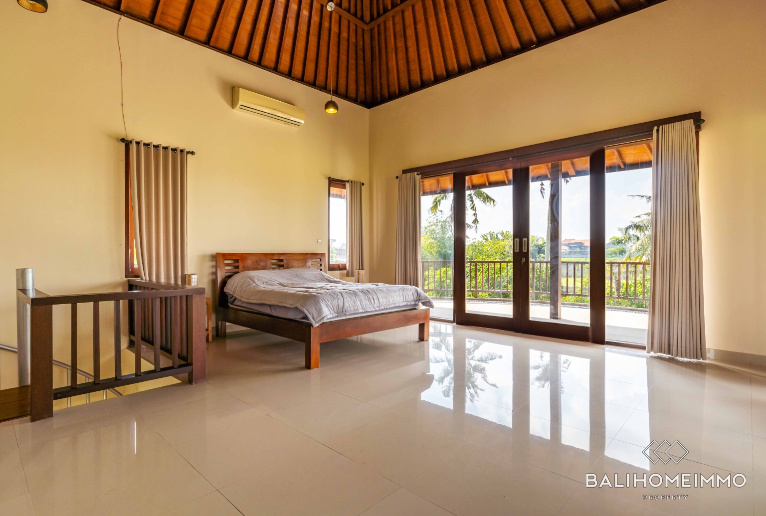 Villa de 3 chambres à coucher à vendre en pleine propriété à North Canggu view 16